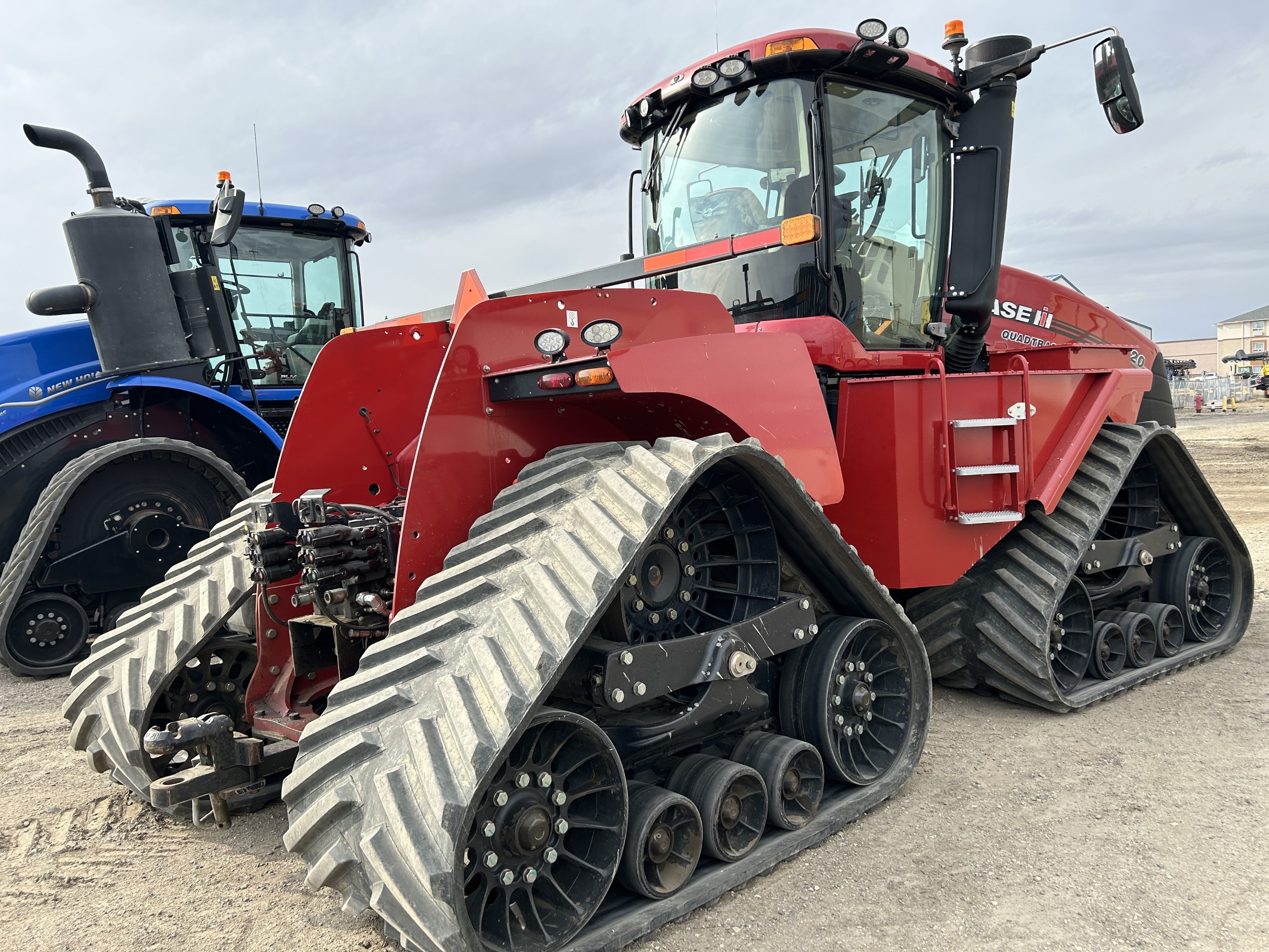 2021 Case IH STEIGER 620 Tractor Rubber Track