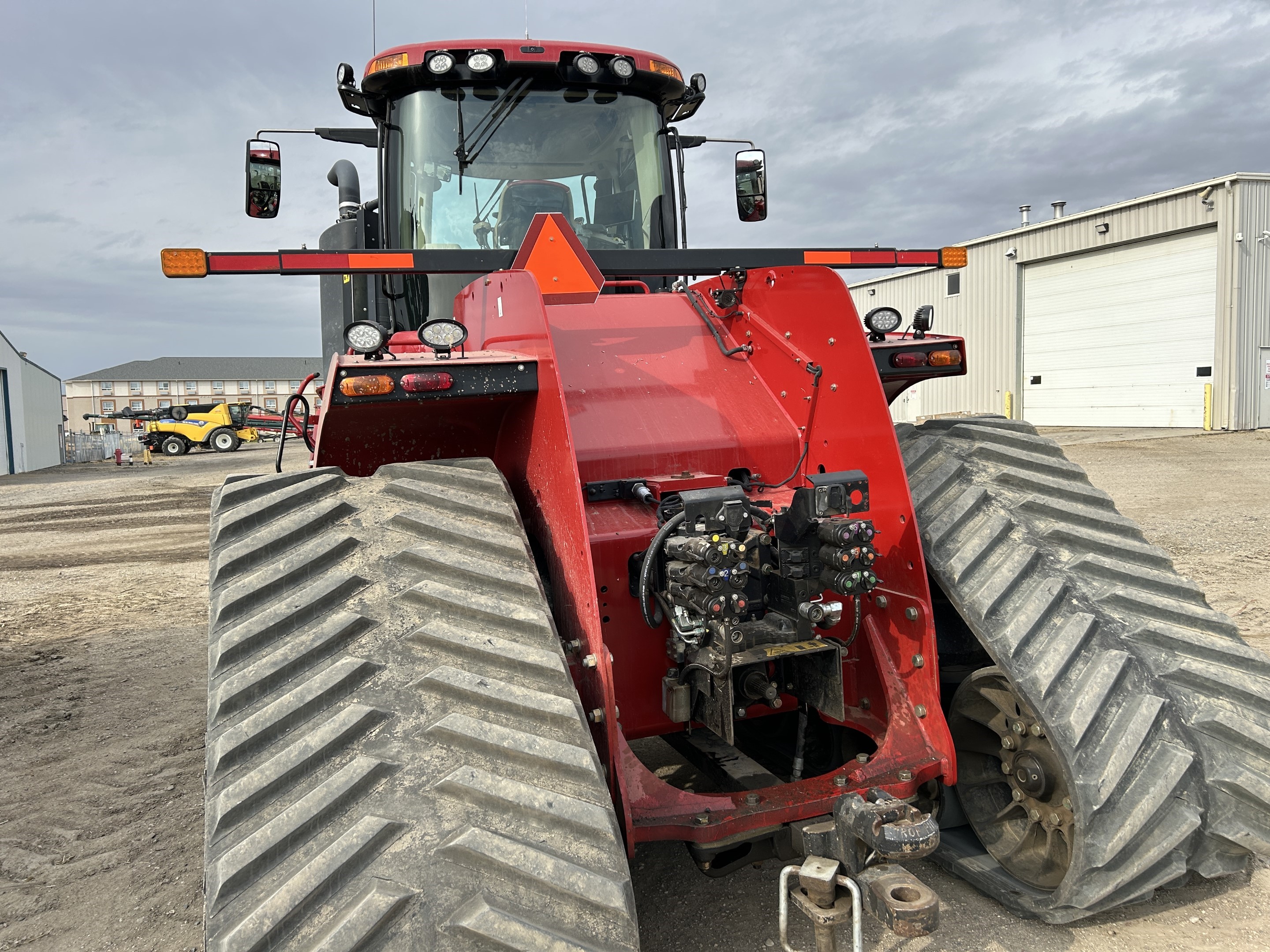 2021 Case IH STEIGER 620 Tractor Rubber Track