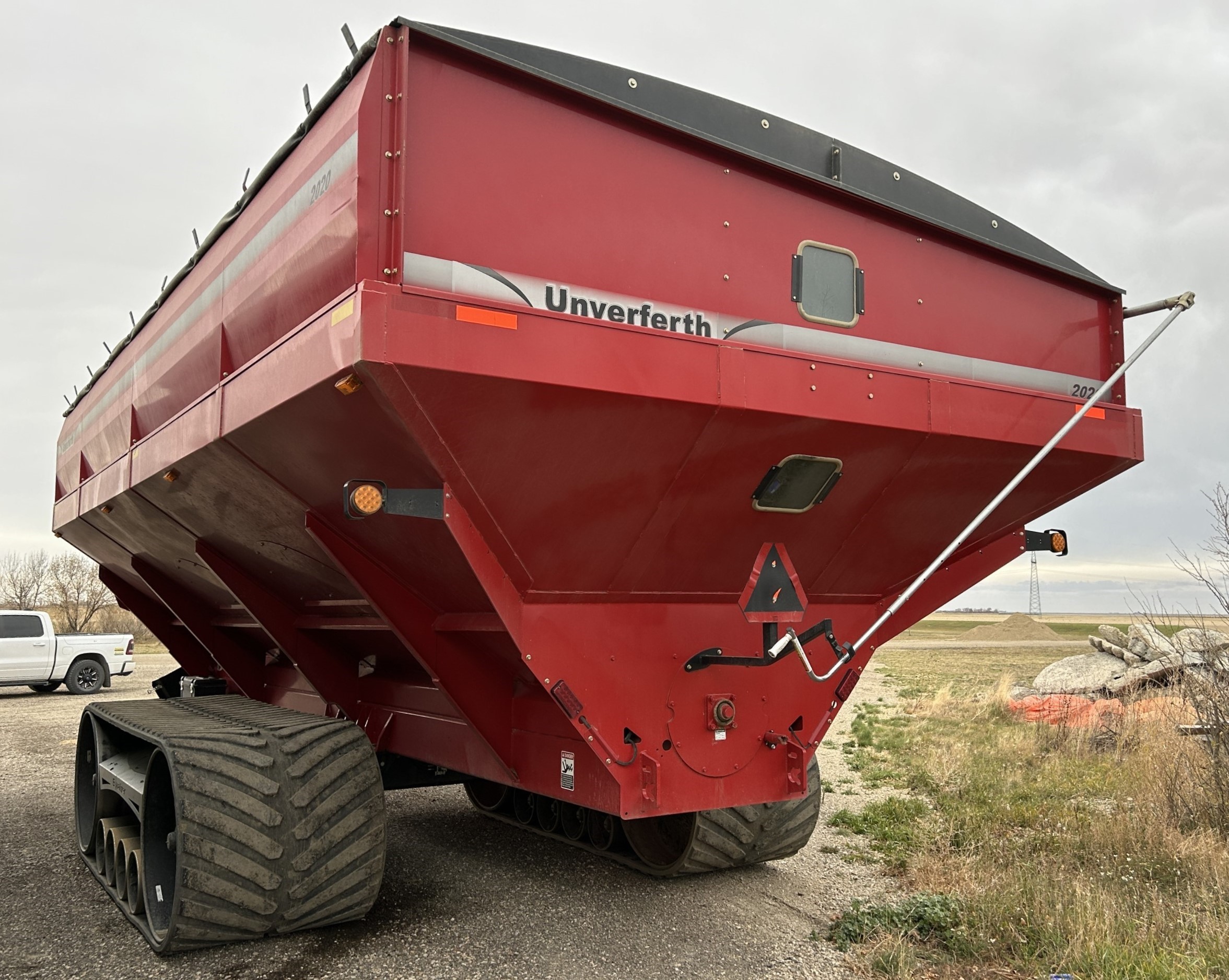 2020 Unverferth 2020 Grain Cart