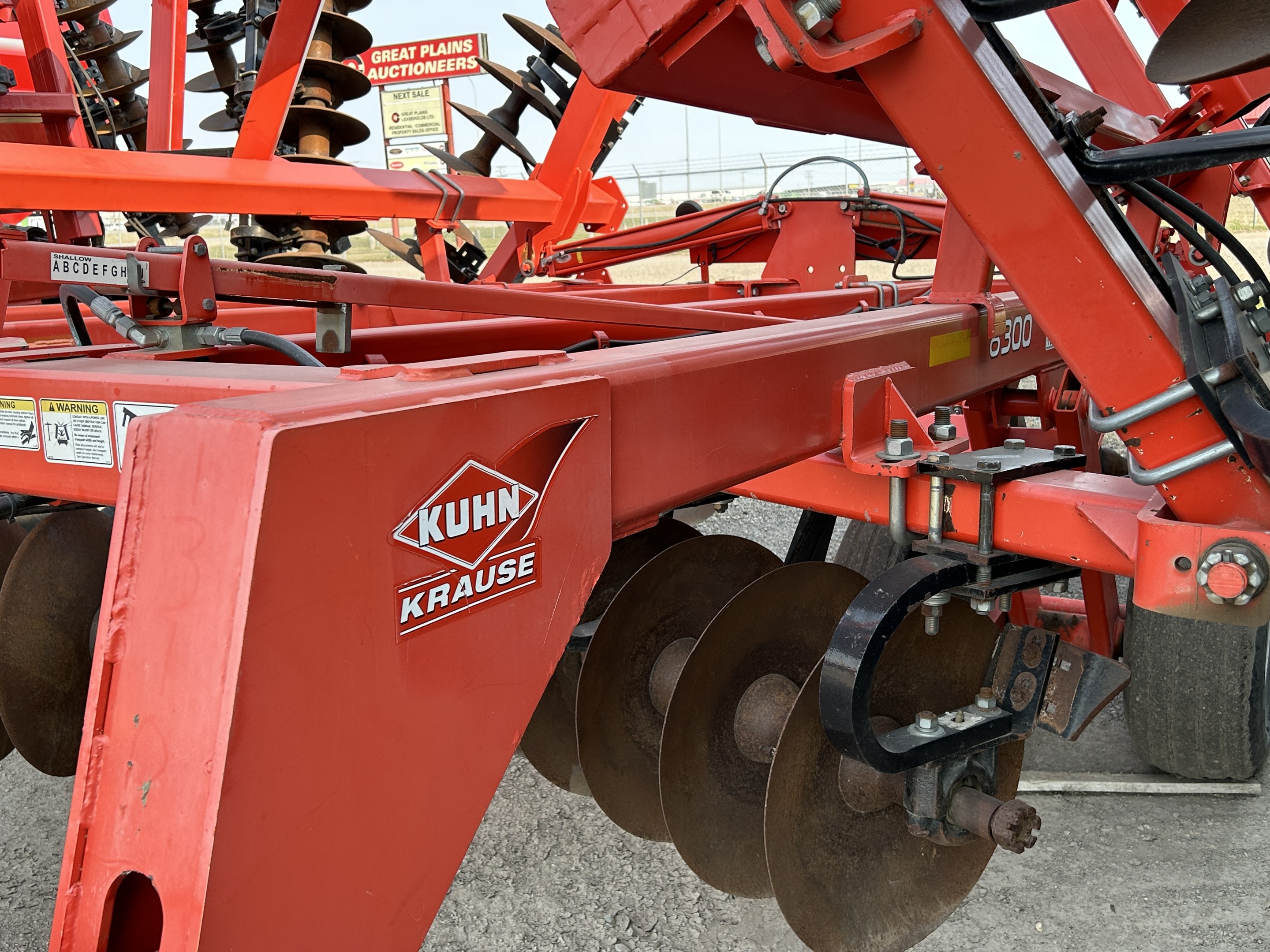 2013 Kuhn 8300 Disk