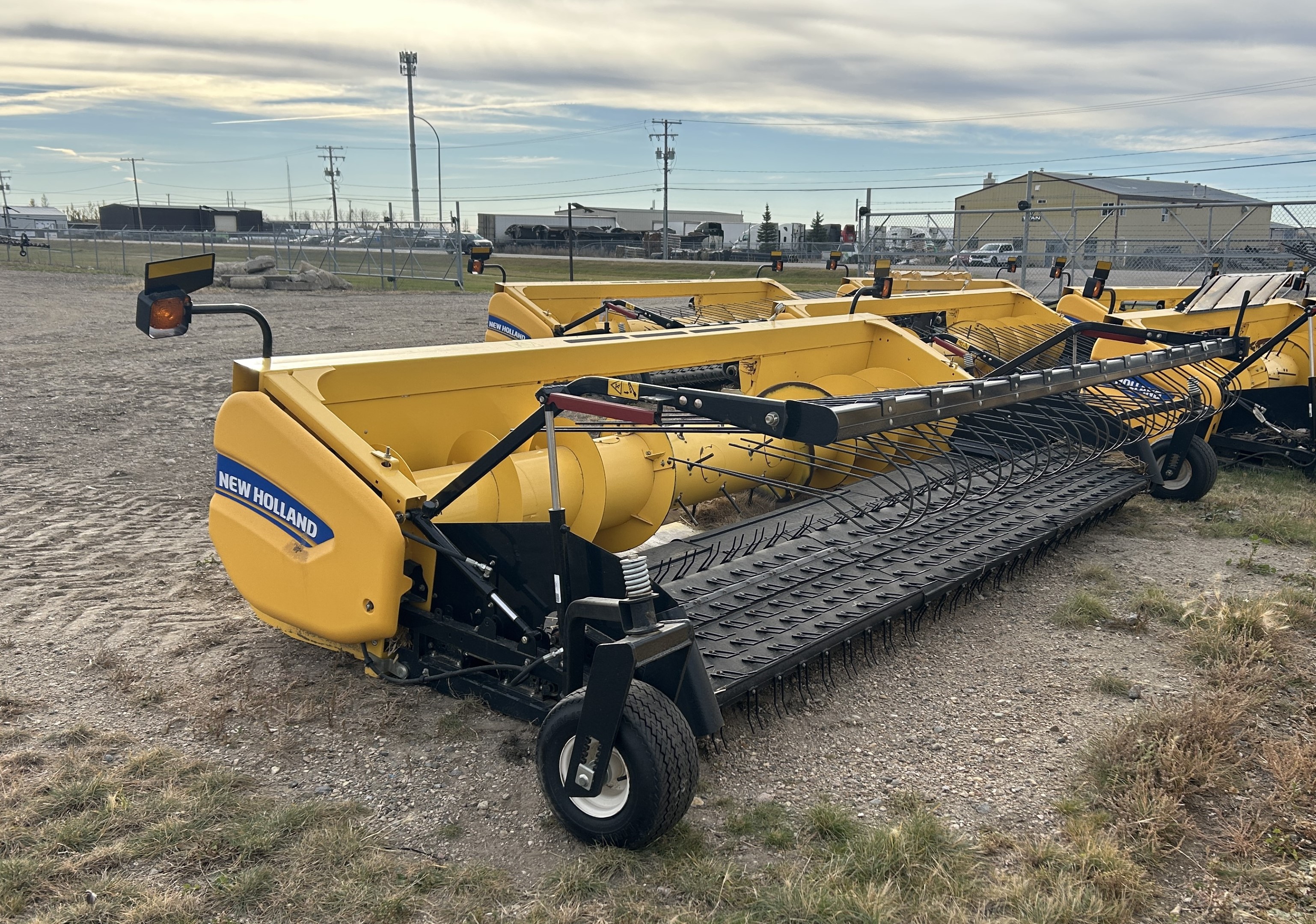 2020 New Holland 790CP Header Pickup