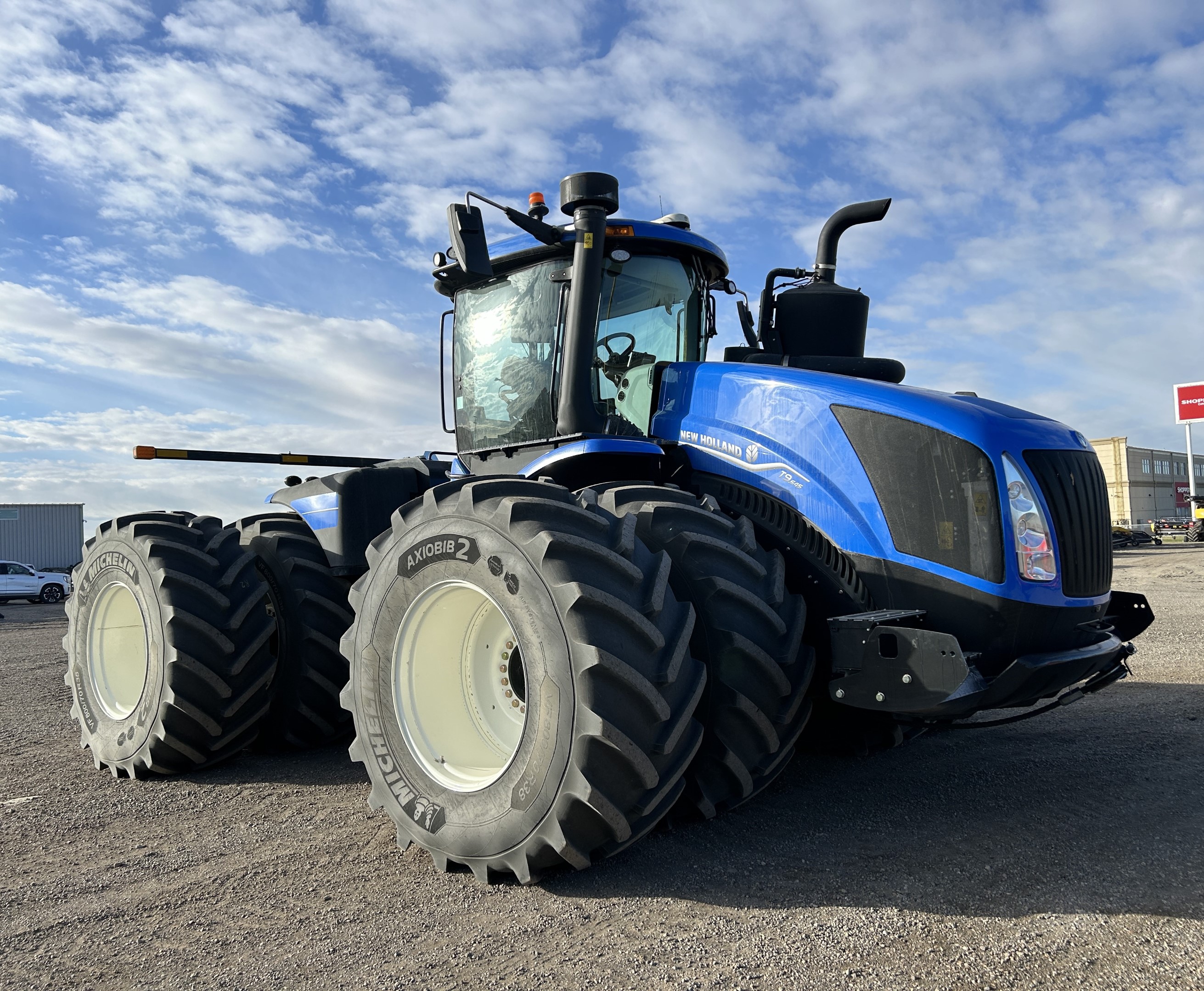 2023 New Holland T9.645HD Tractor 4WD