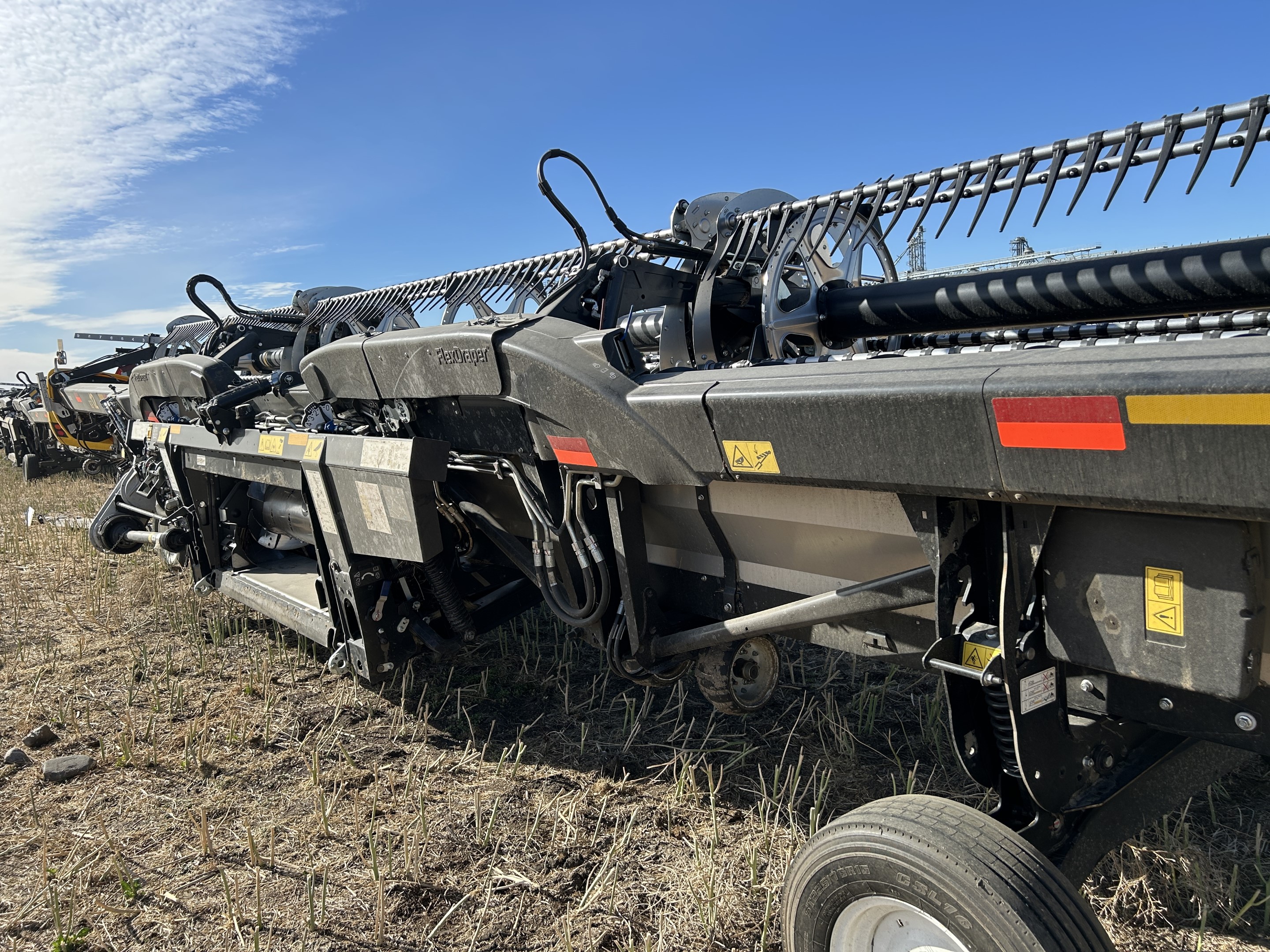 2024 MacDon FD245 Header Draper Flex