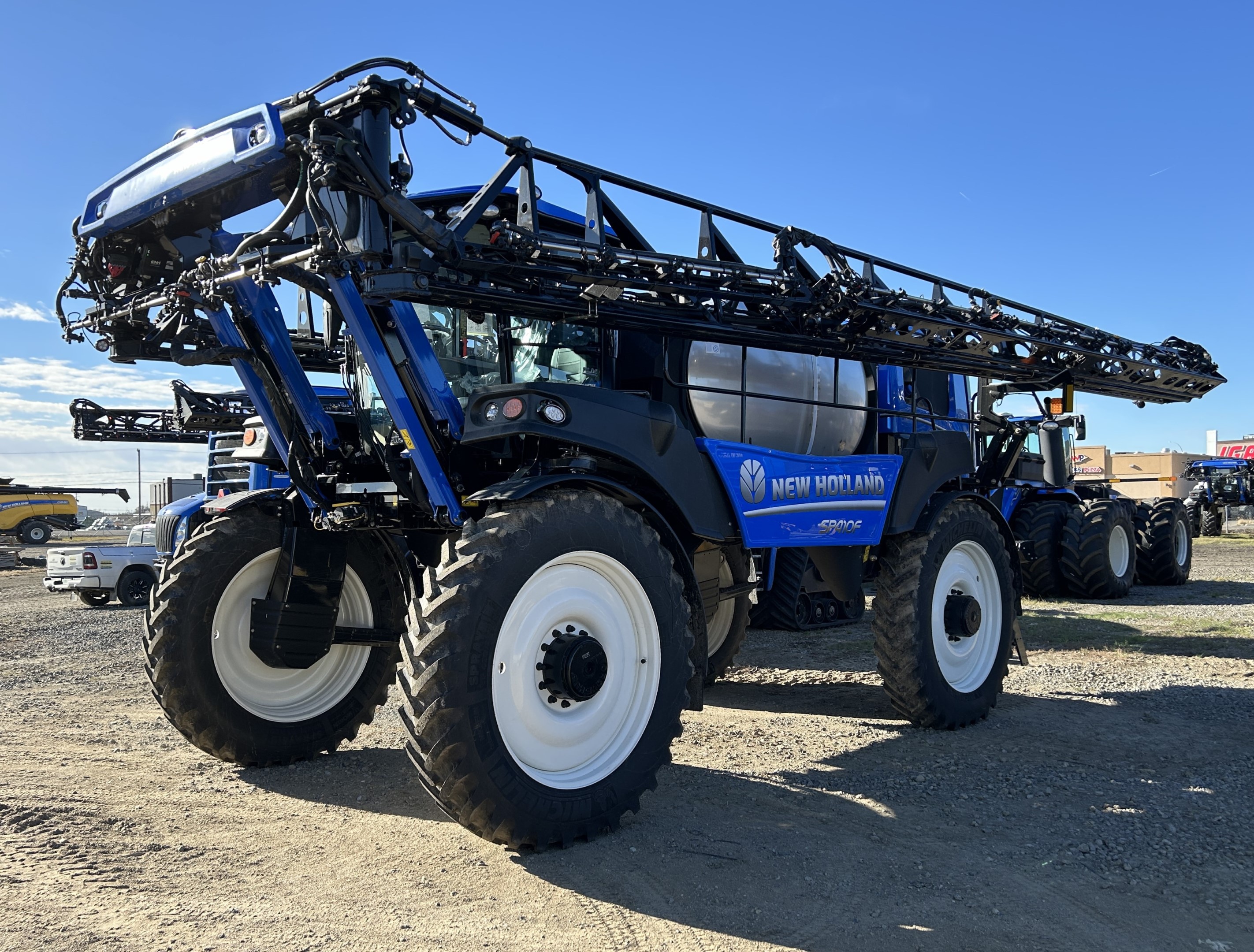 2023 New Holland SP.410F Sprayer/High Clearance