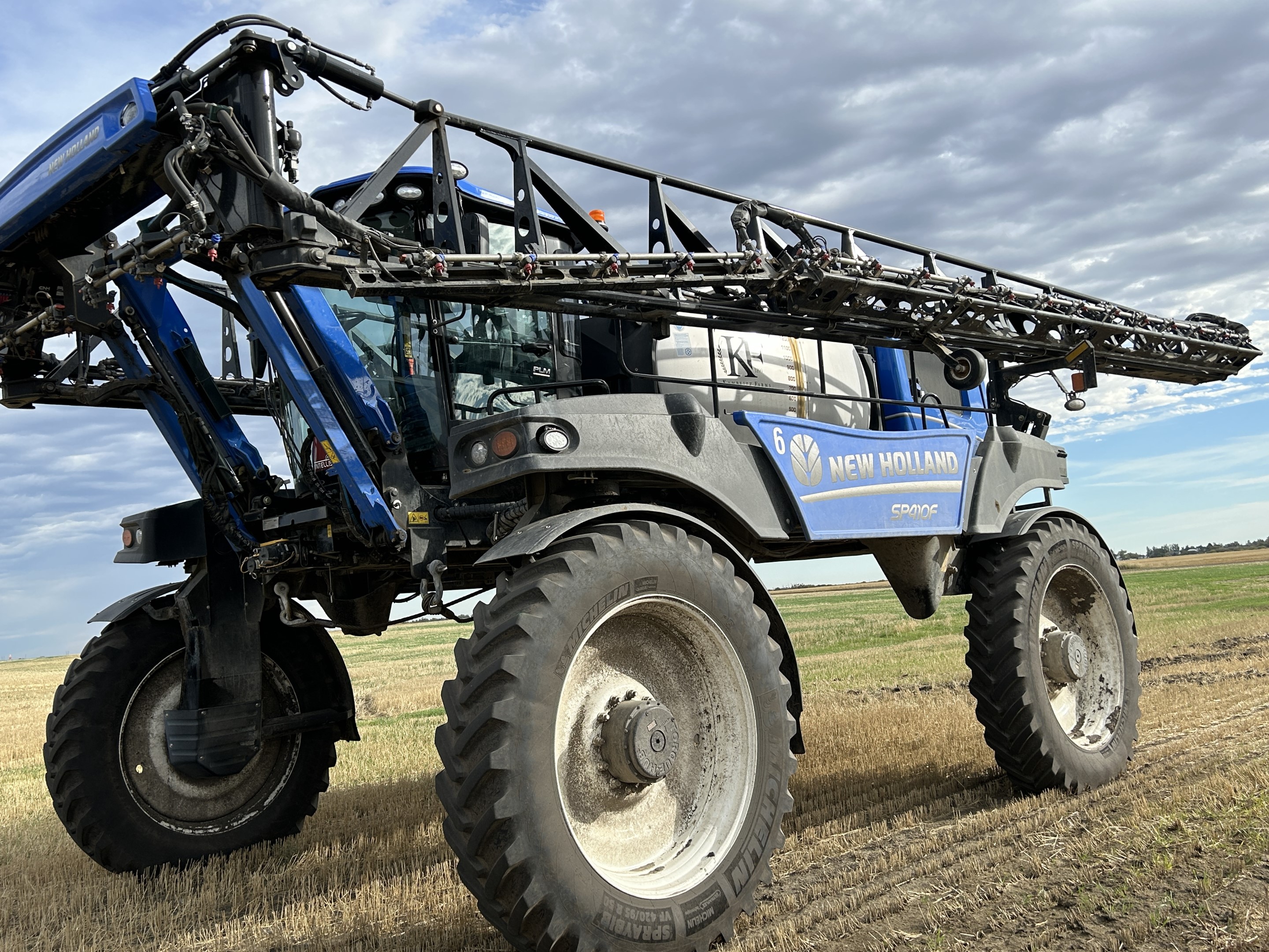 2023 New Holland SP.410F Sprayer/High Clearance