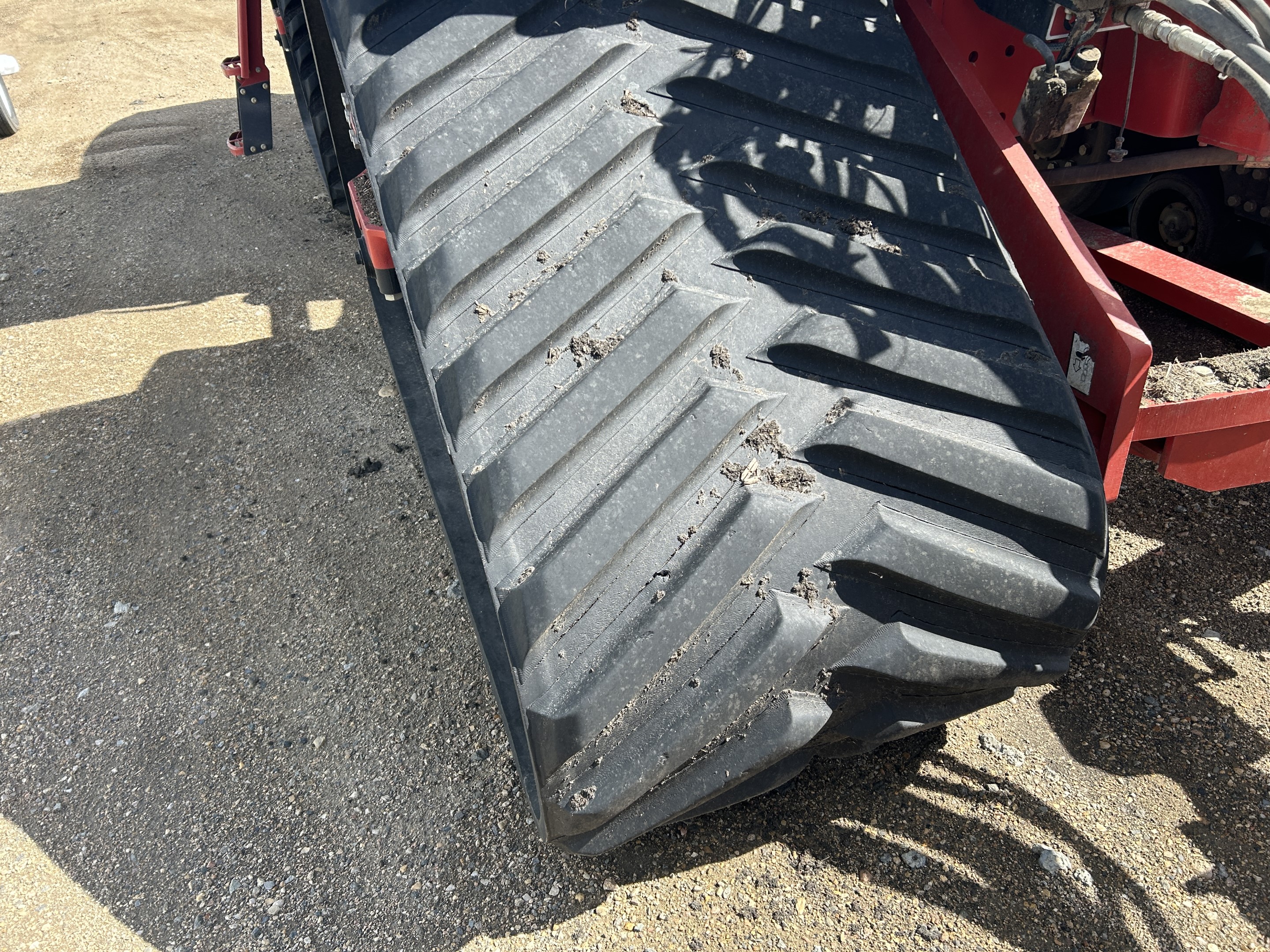 2016 Versatile 550DT Tractor Rubber Track