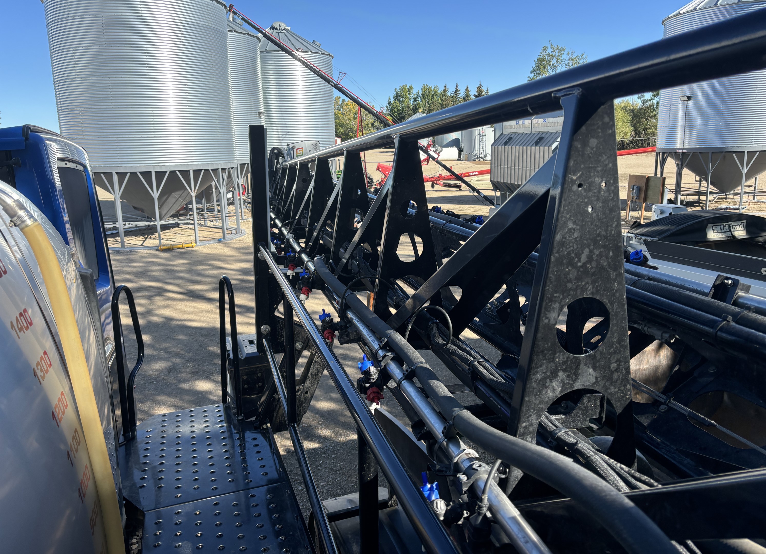 2023 New Holland SP.410F Sprayer/High Clearance