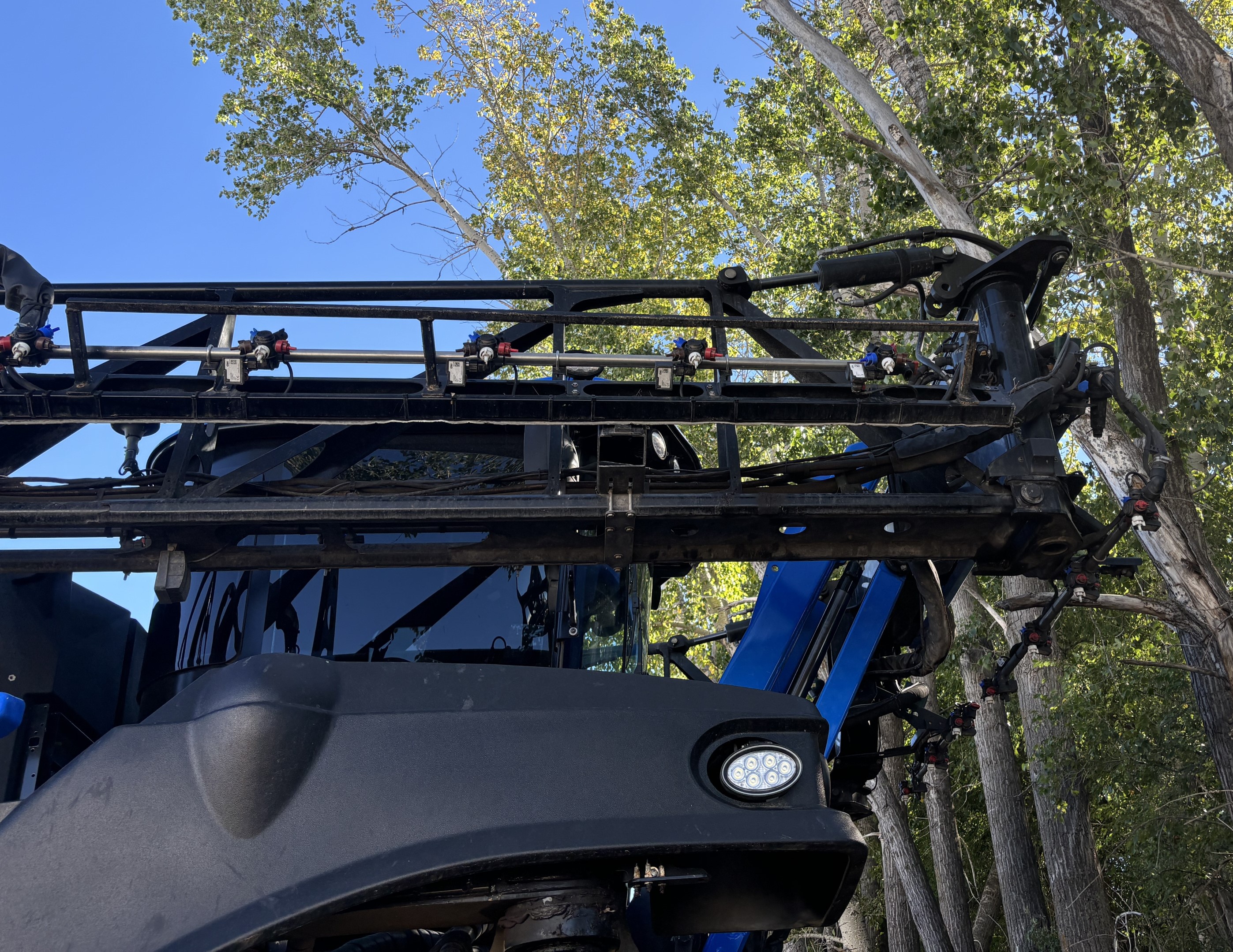 2023 New Holland SP.410F Sprayer/High Clearance