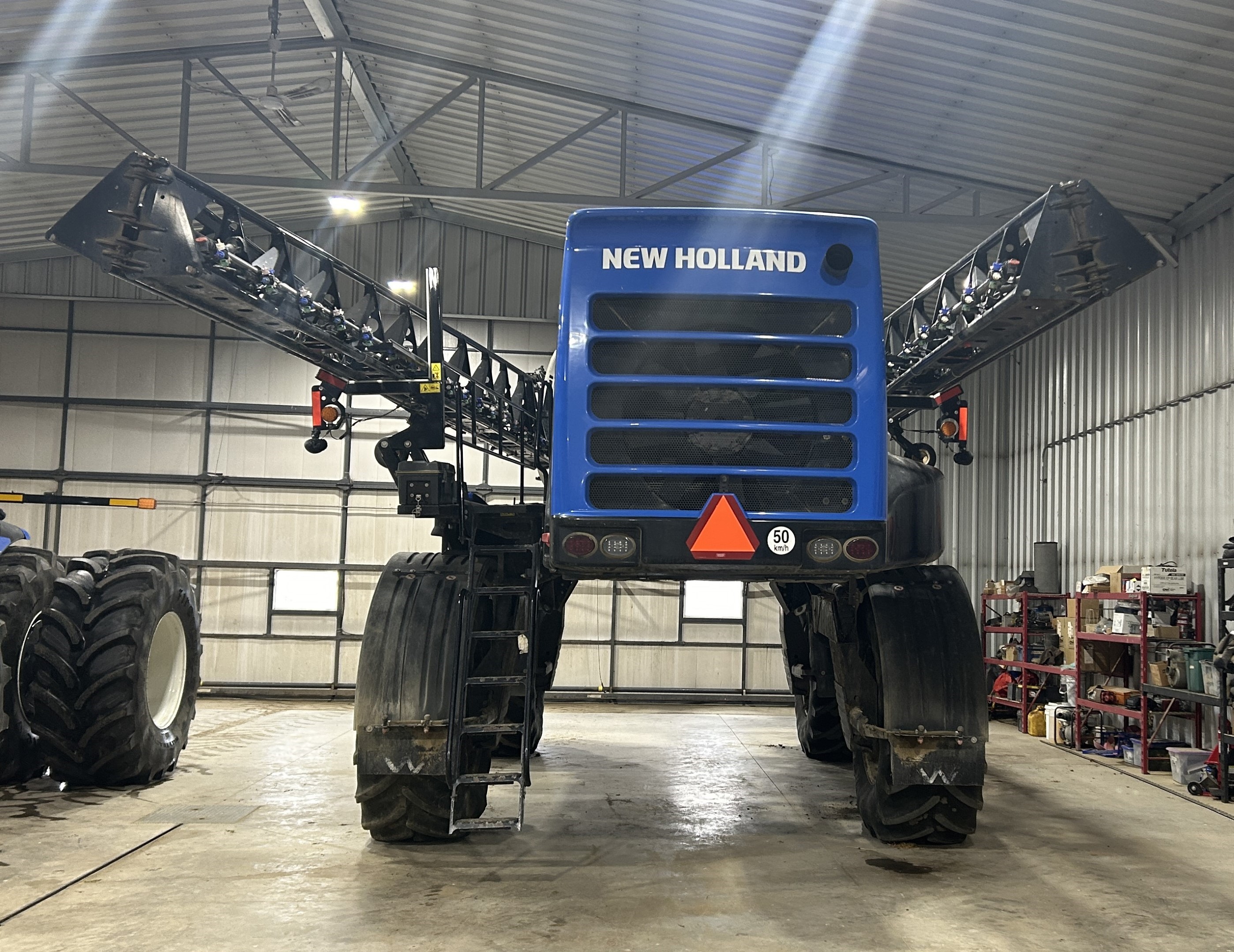 2019 New Holland SP.410F Sprayer/High Clearance