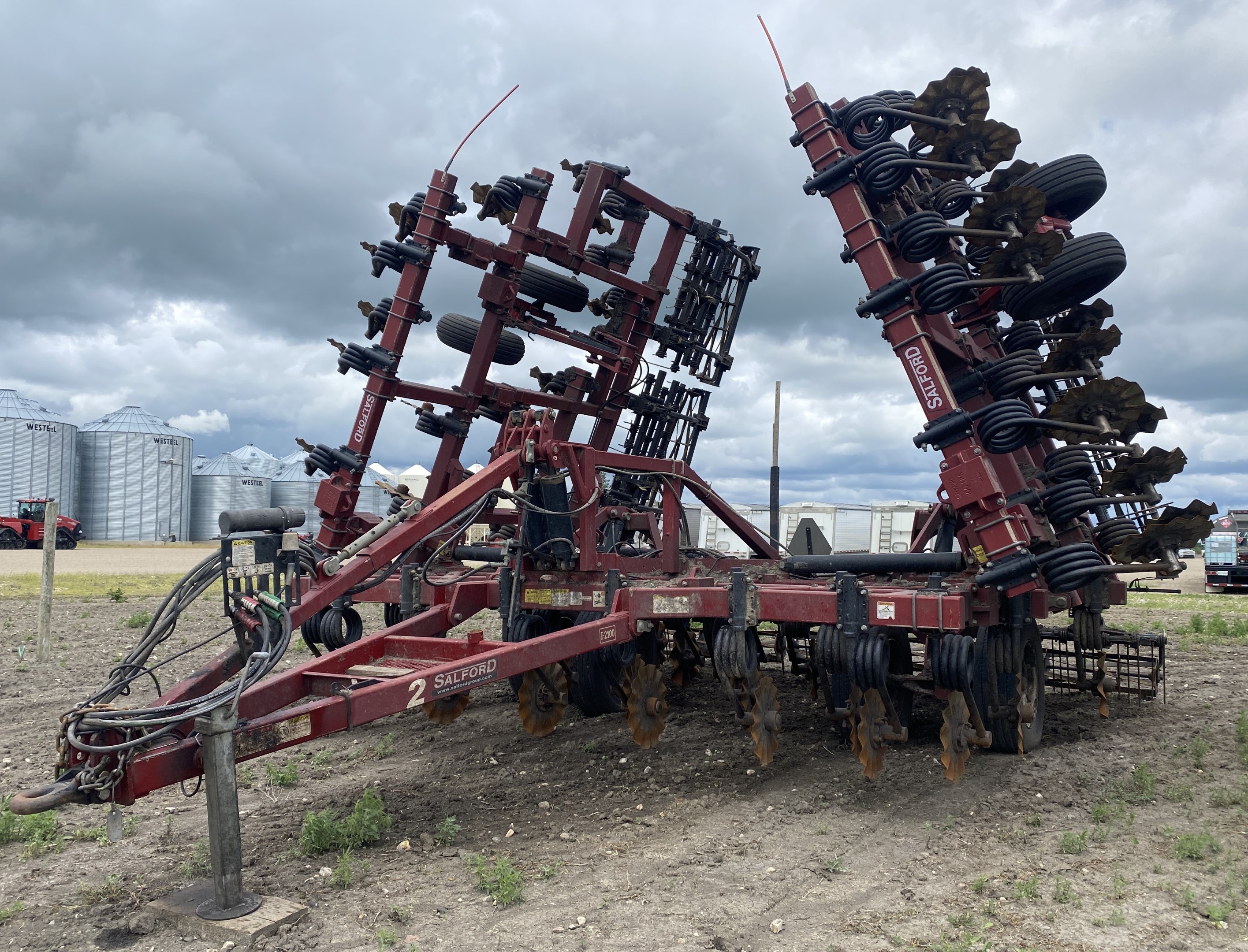 2015 Salford 2141 Vertical Tillage