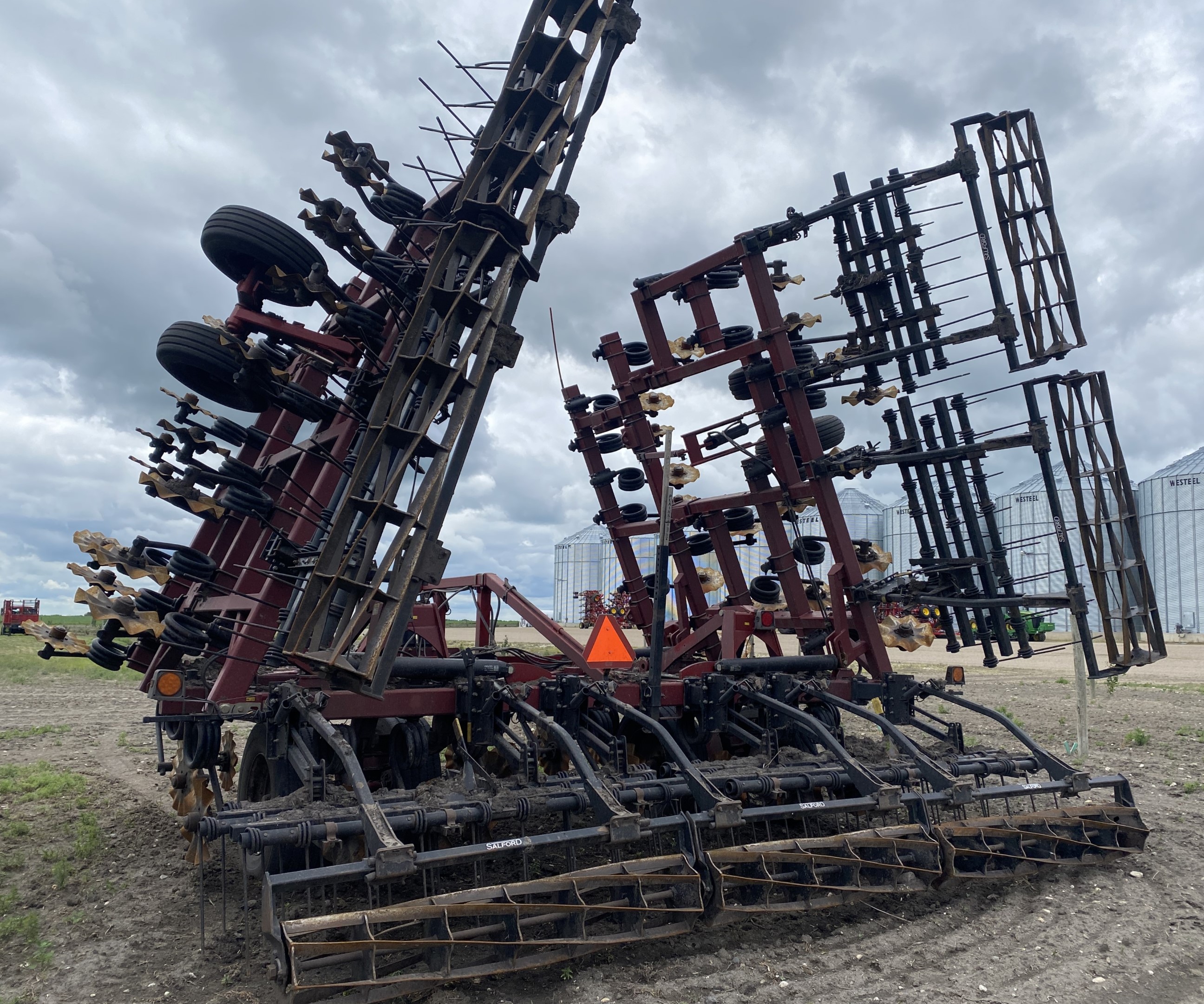 2015 Salford 2141 Vertical Tillage