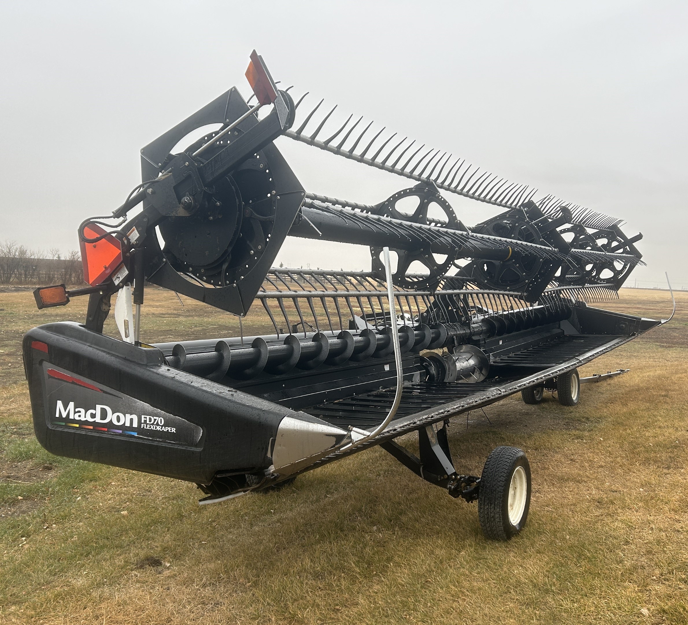 2011 MacDon FD70-35 Header Draper Flex