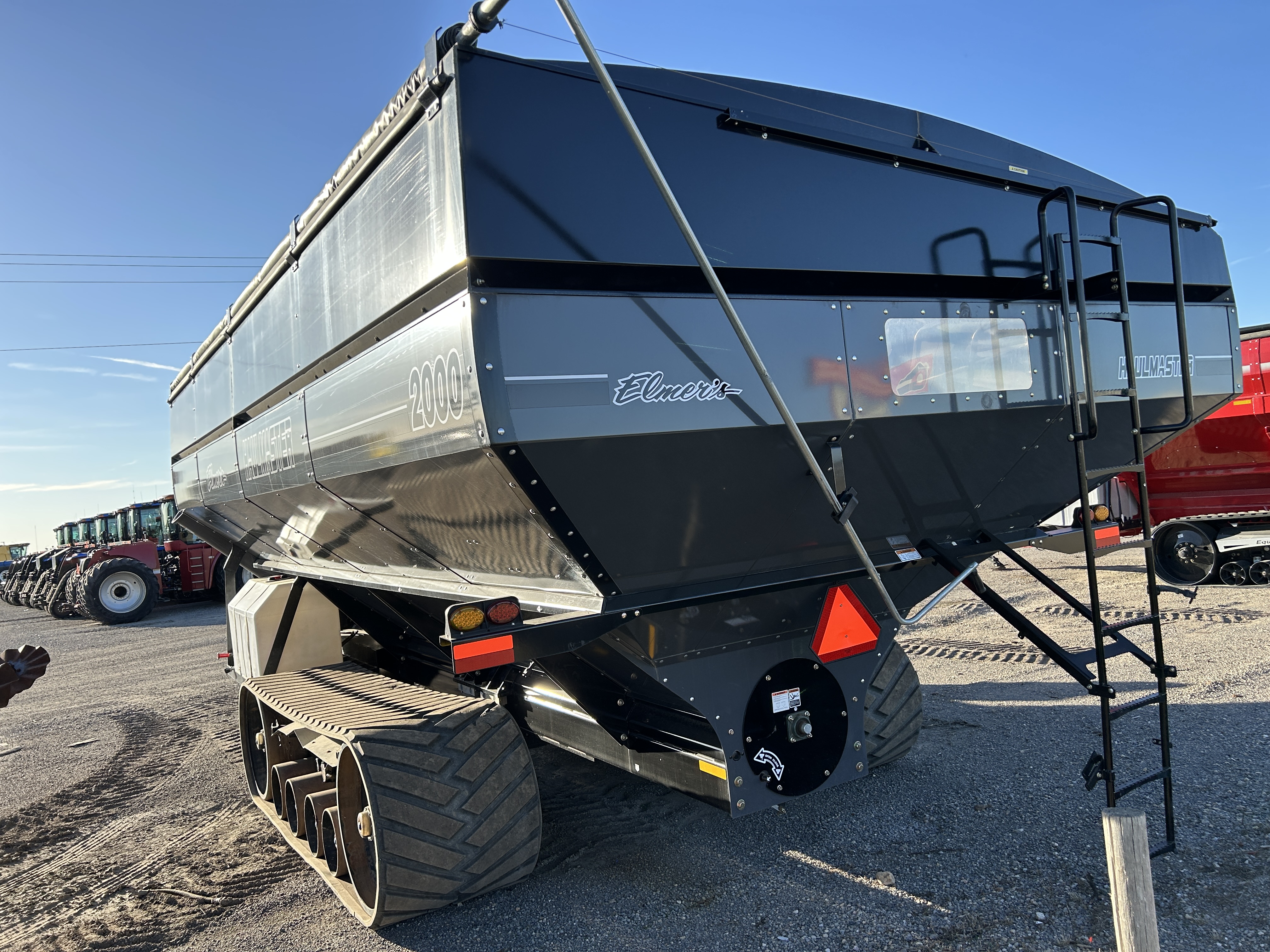 2022 Elmers 2000 Grain Cart
