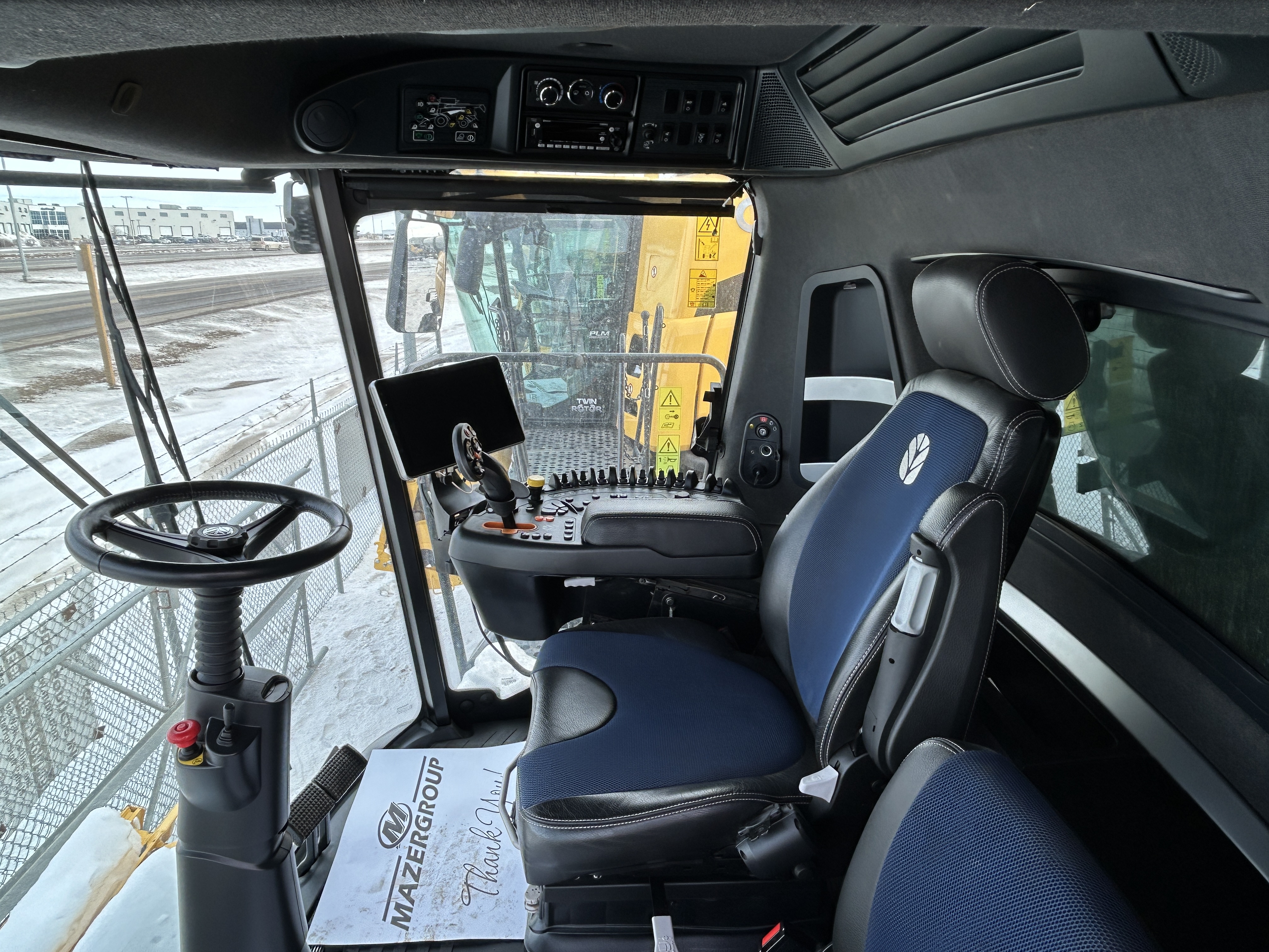 2023 New Holland CR9.90Z Combine