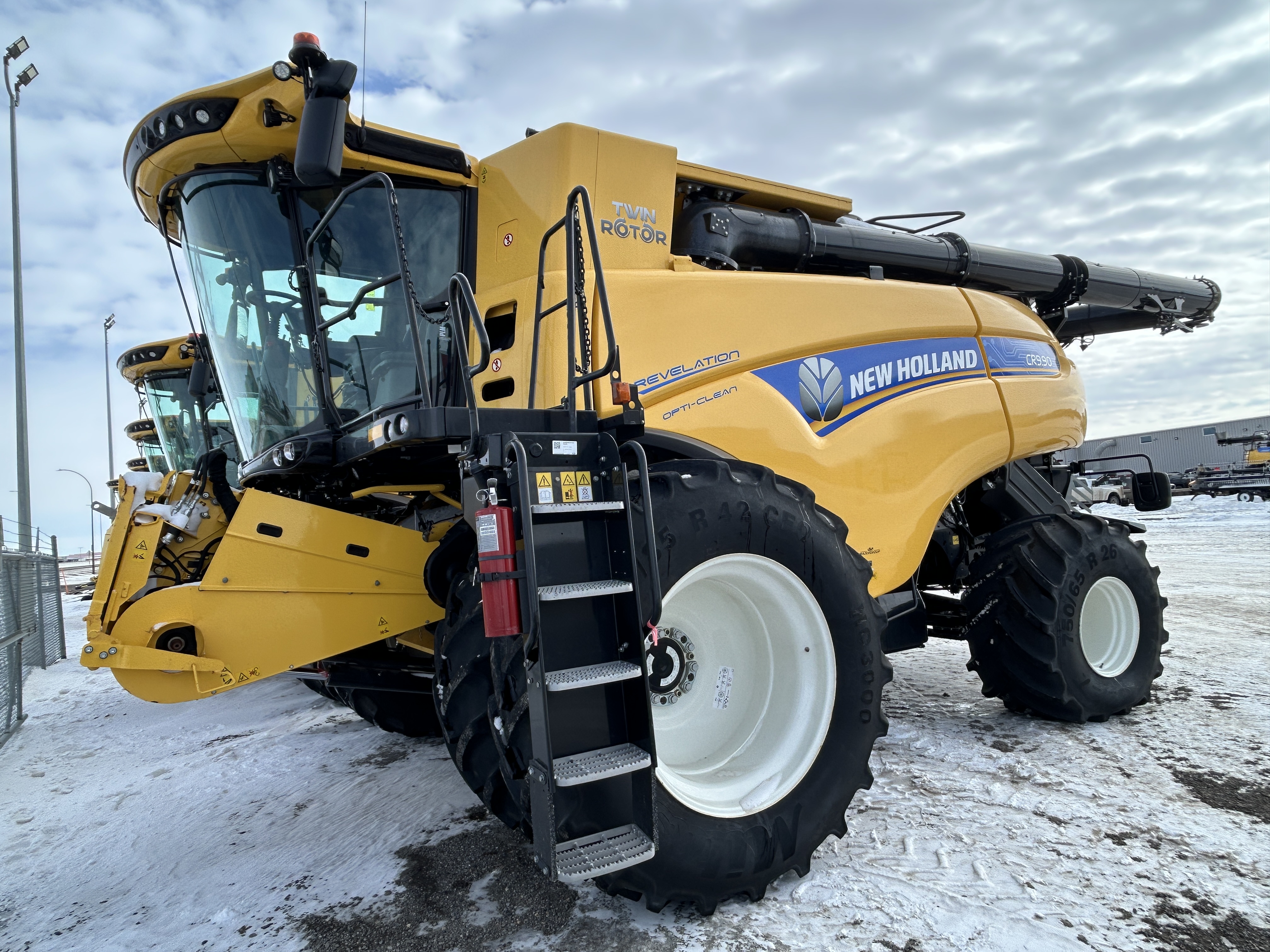 2023 New Holland CR9.90Z Combine