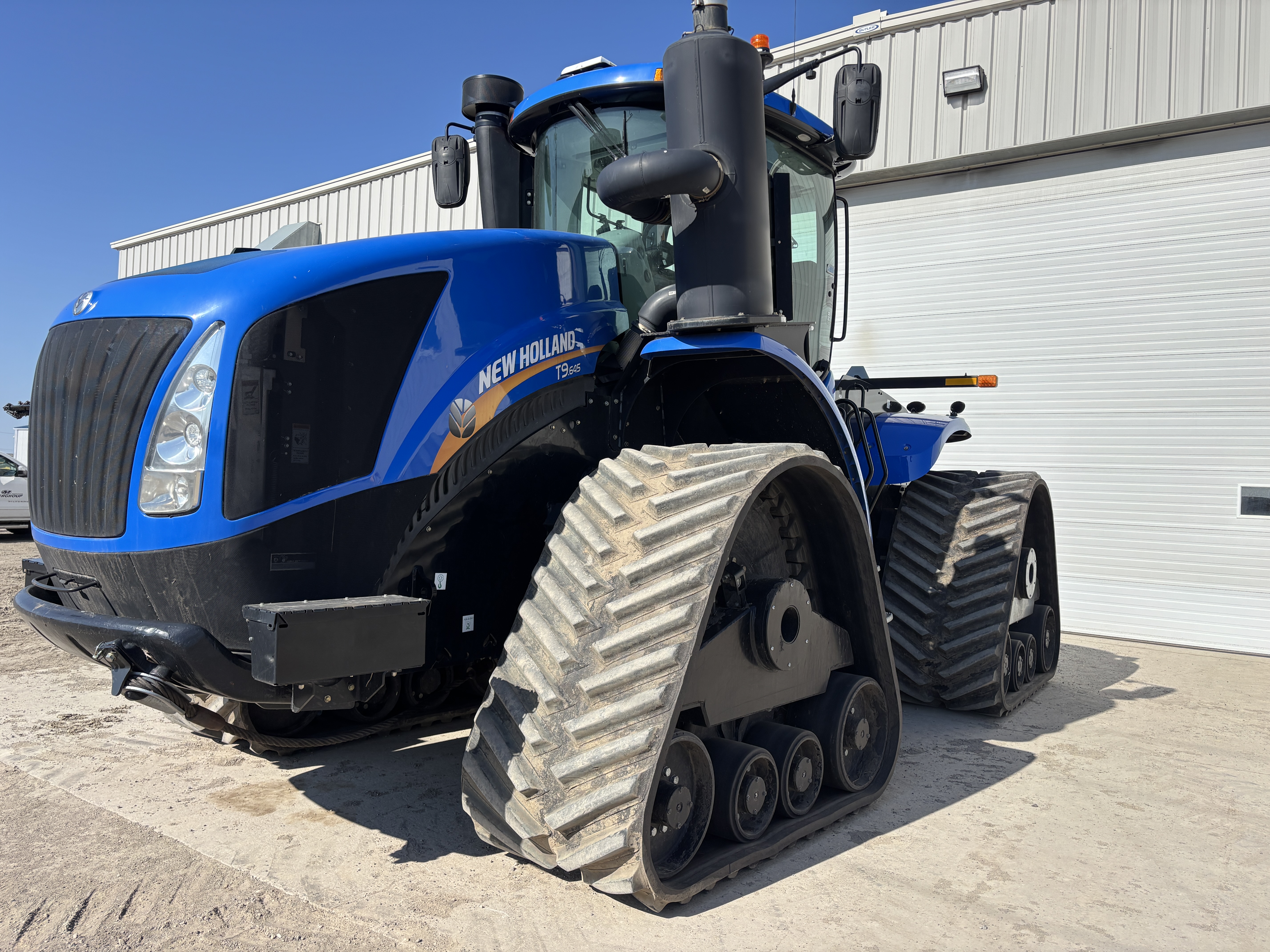 2020 New Holland T9.645 Tractor Rubber Track