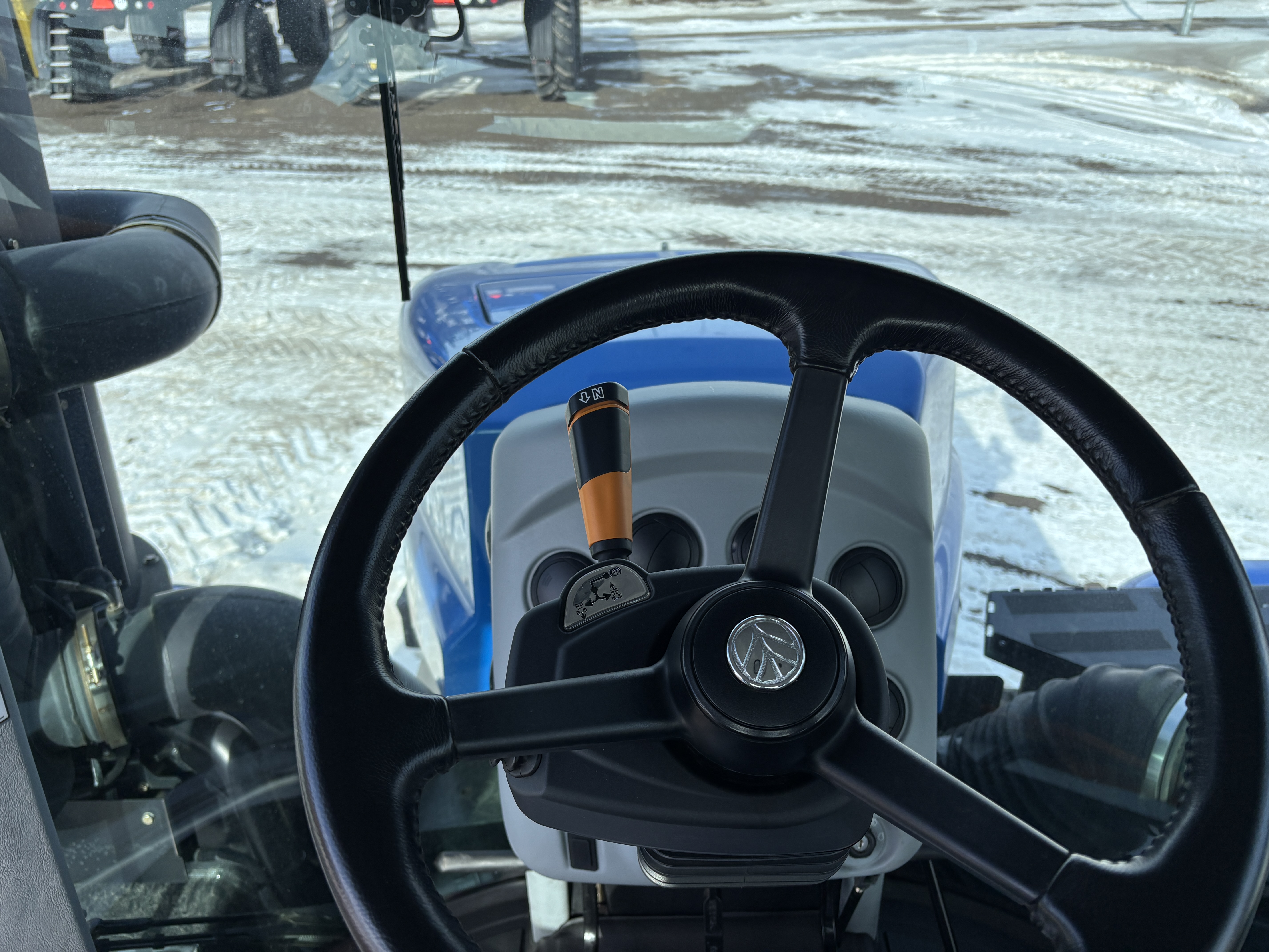 2020 New Holland T9.645 Tractor Rubber Track