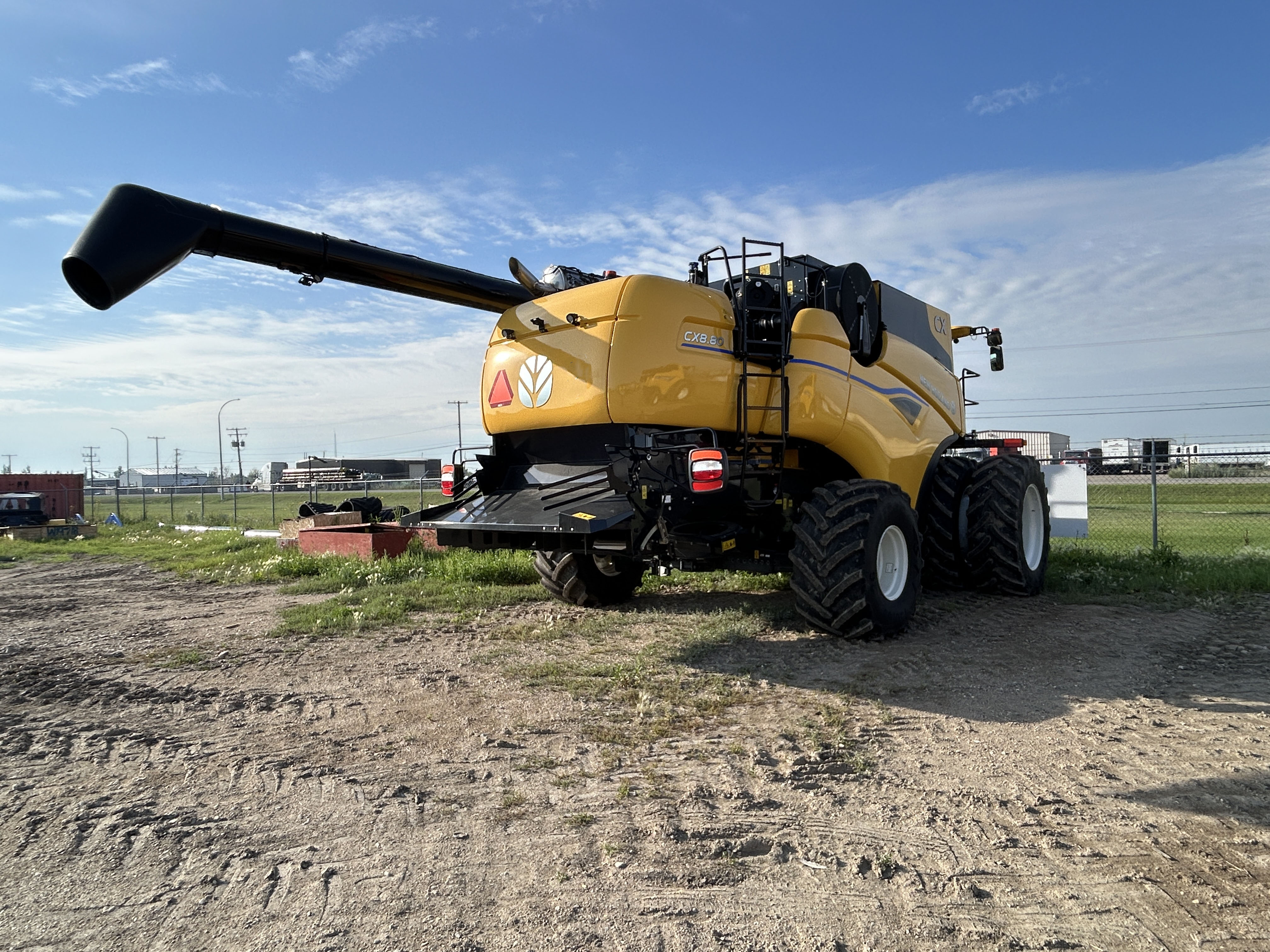 2024 New Holland CX8.80 Combine