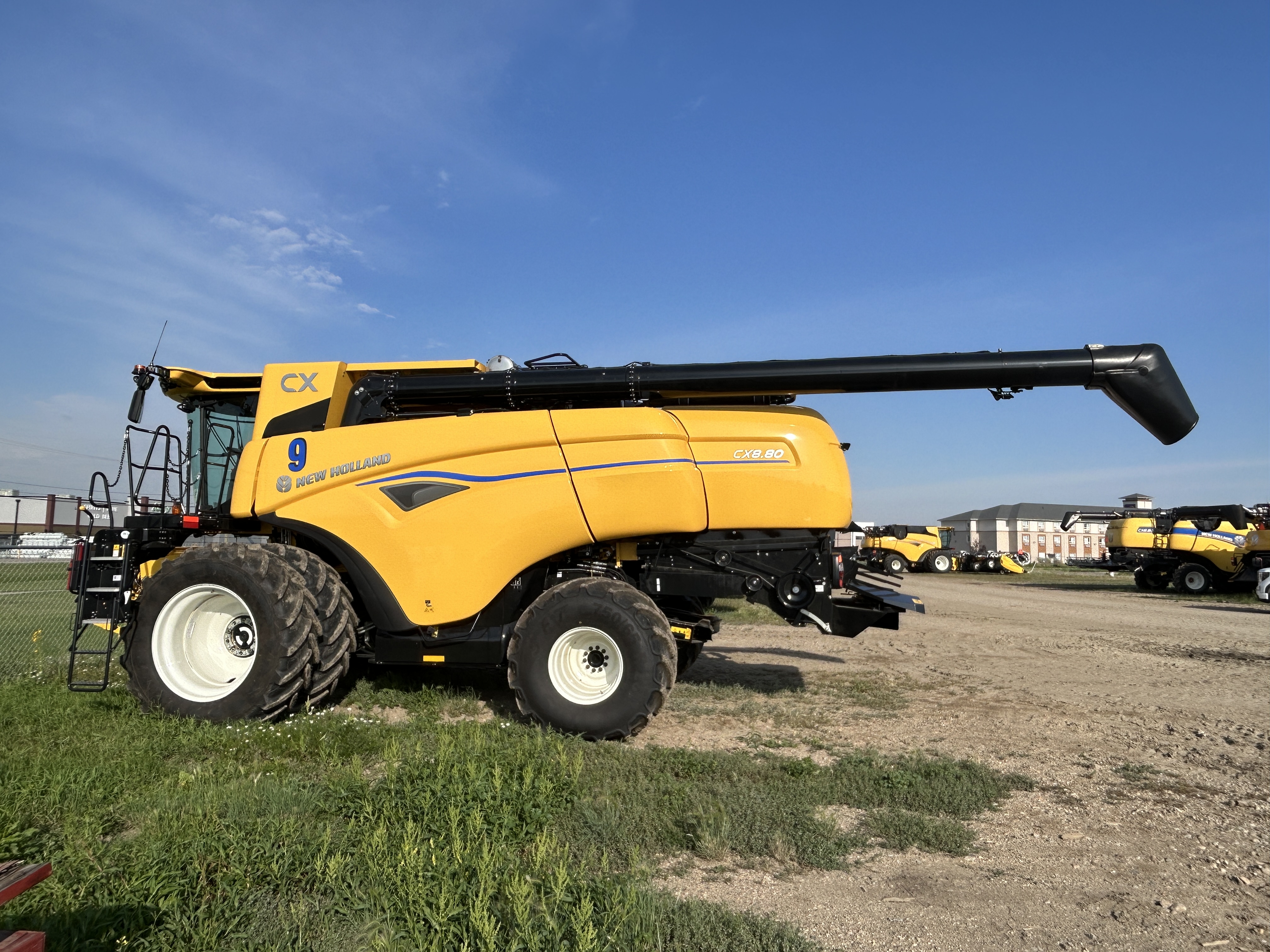 2024 New Holland CX8.80 Combine