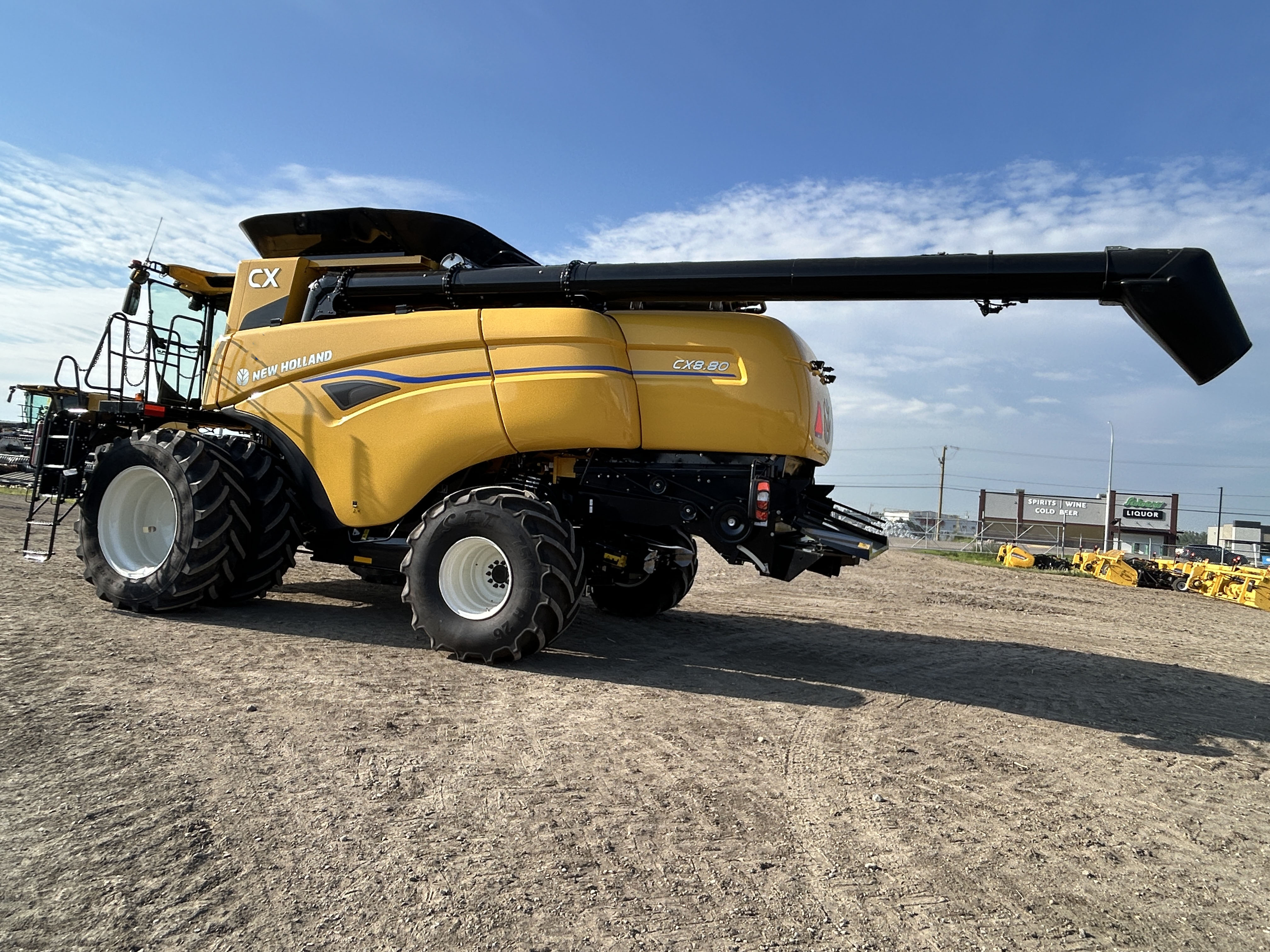 2024 New Holland CX8.80 Combine
