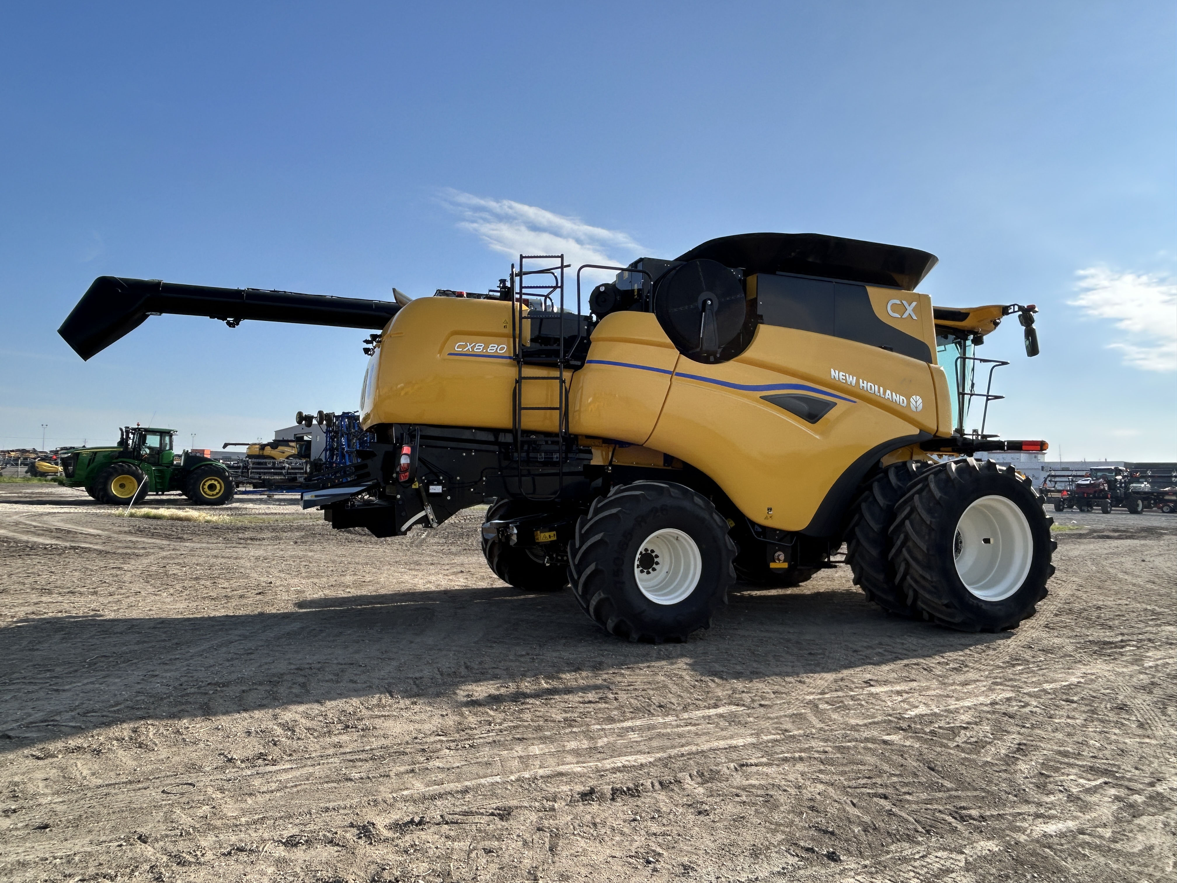 2024 New Holland CX8.80 Combine