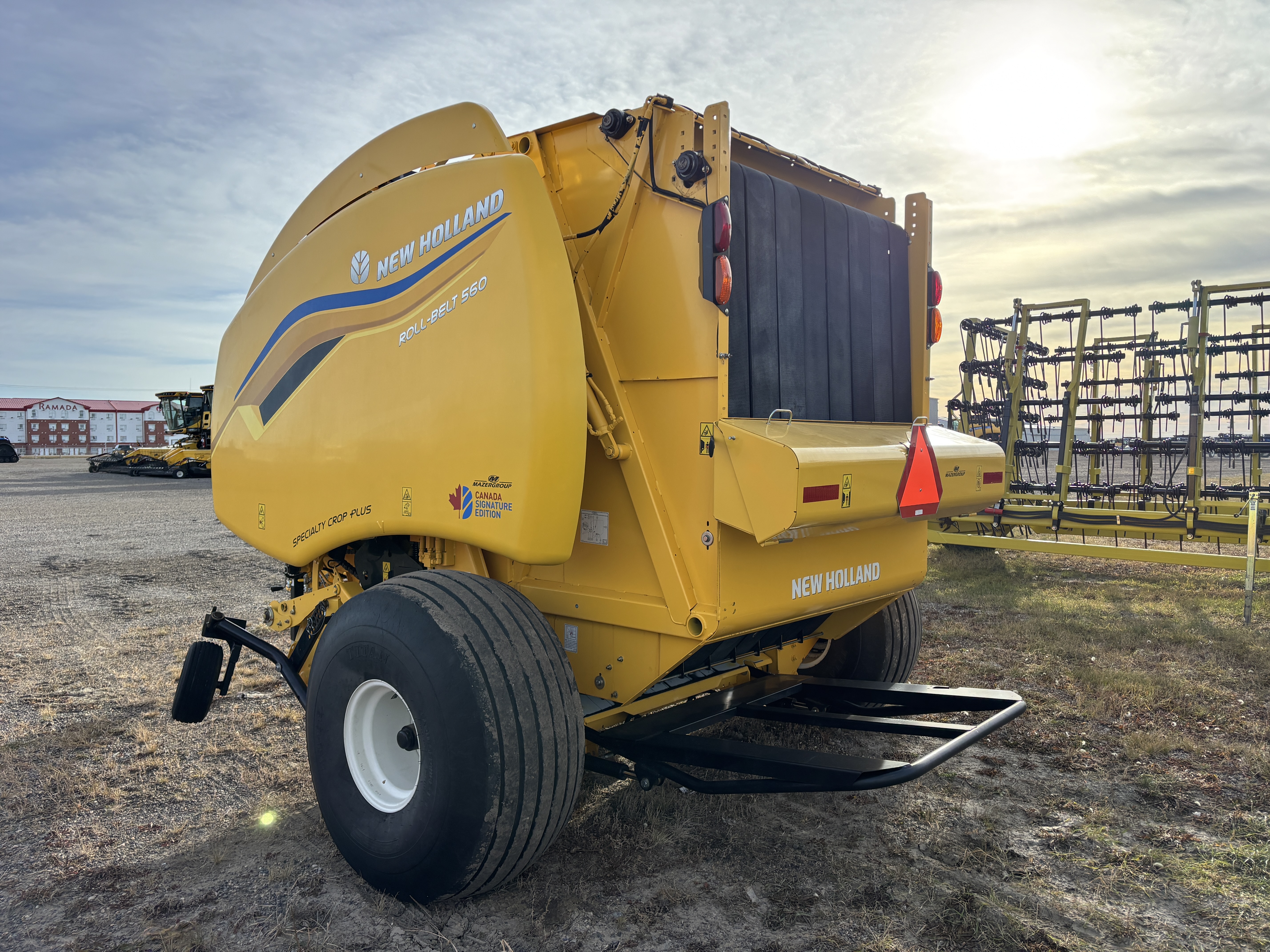 2022 New Holland RB560 Baler/Round