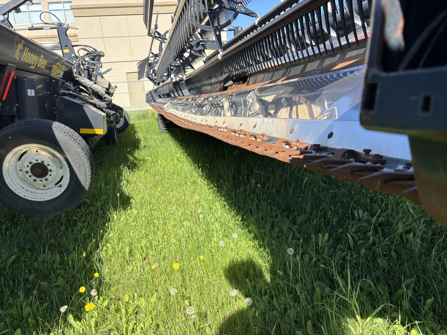 2017 Honey Bee 245 Header Flex