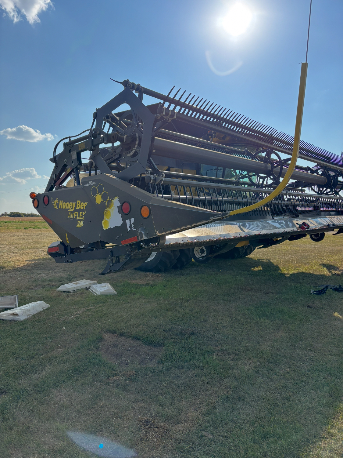 2017 Honey Bee 245 Header Flex