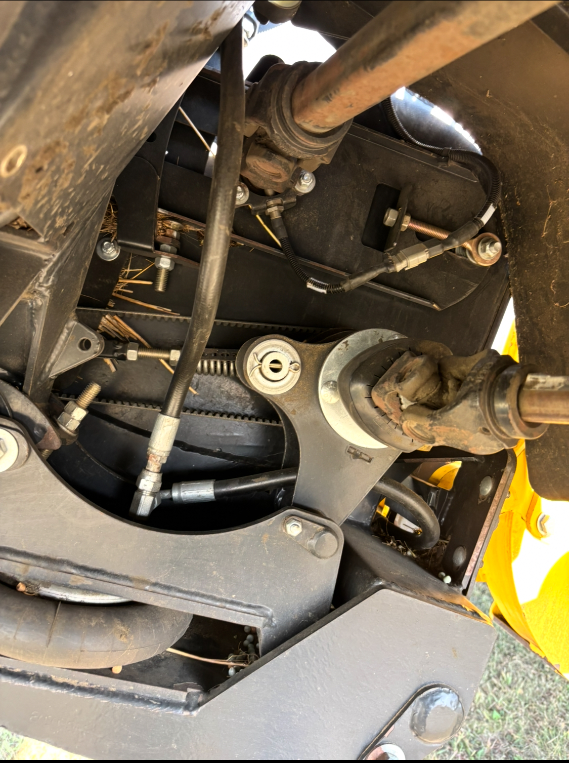 2017 Honey Bee 245 Header Flex