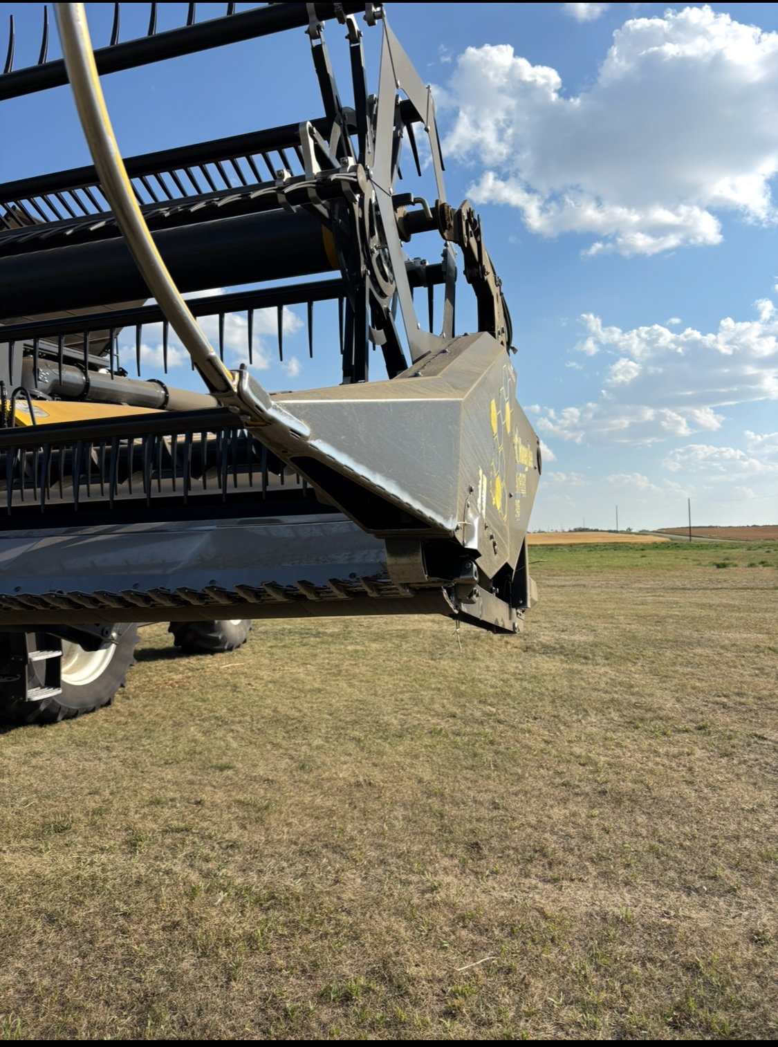 2017 Honey Bee 245 Header Flex