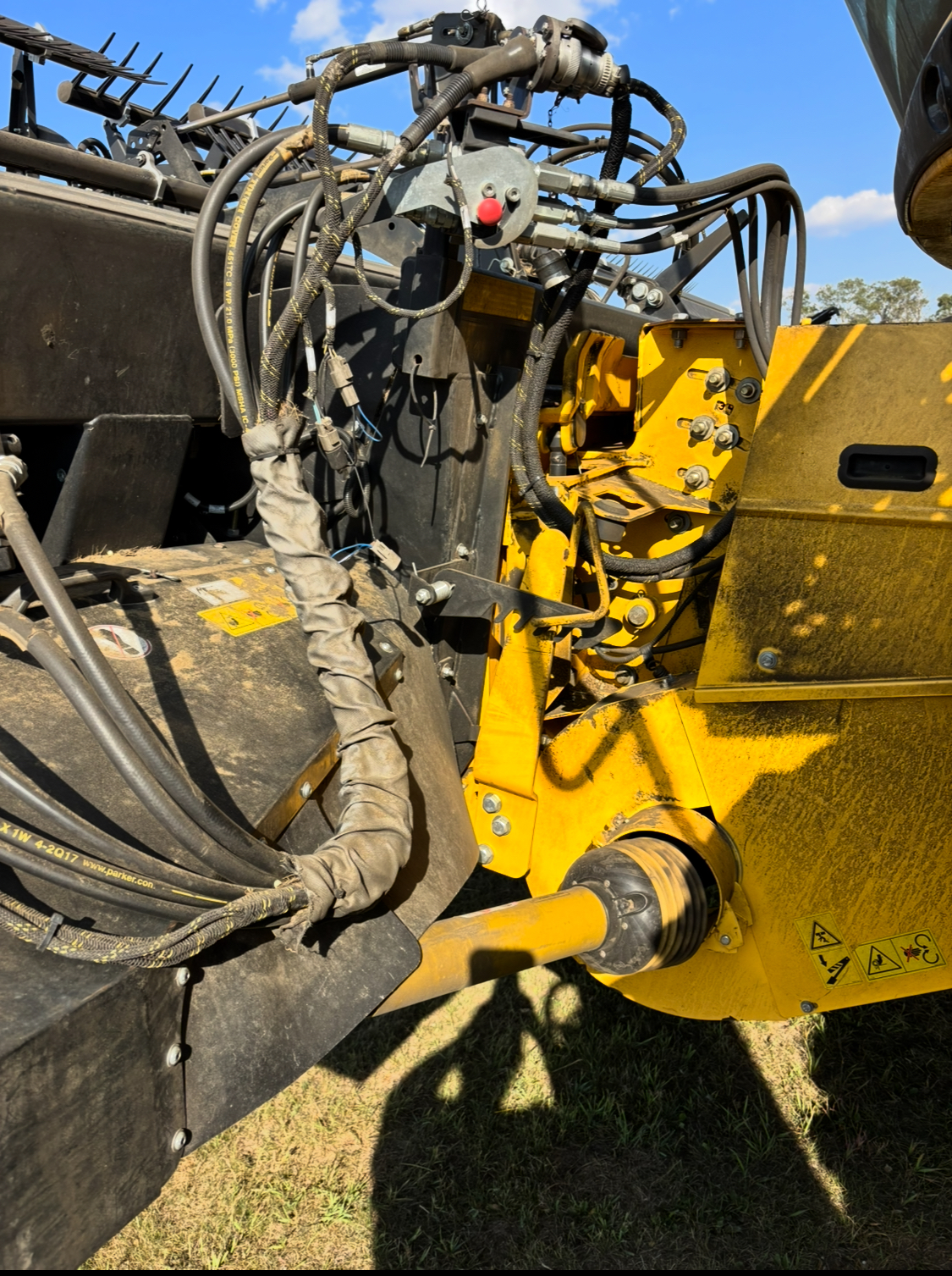 2017 Honey Bee 245 Header Flex