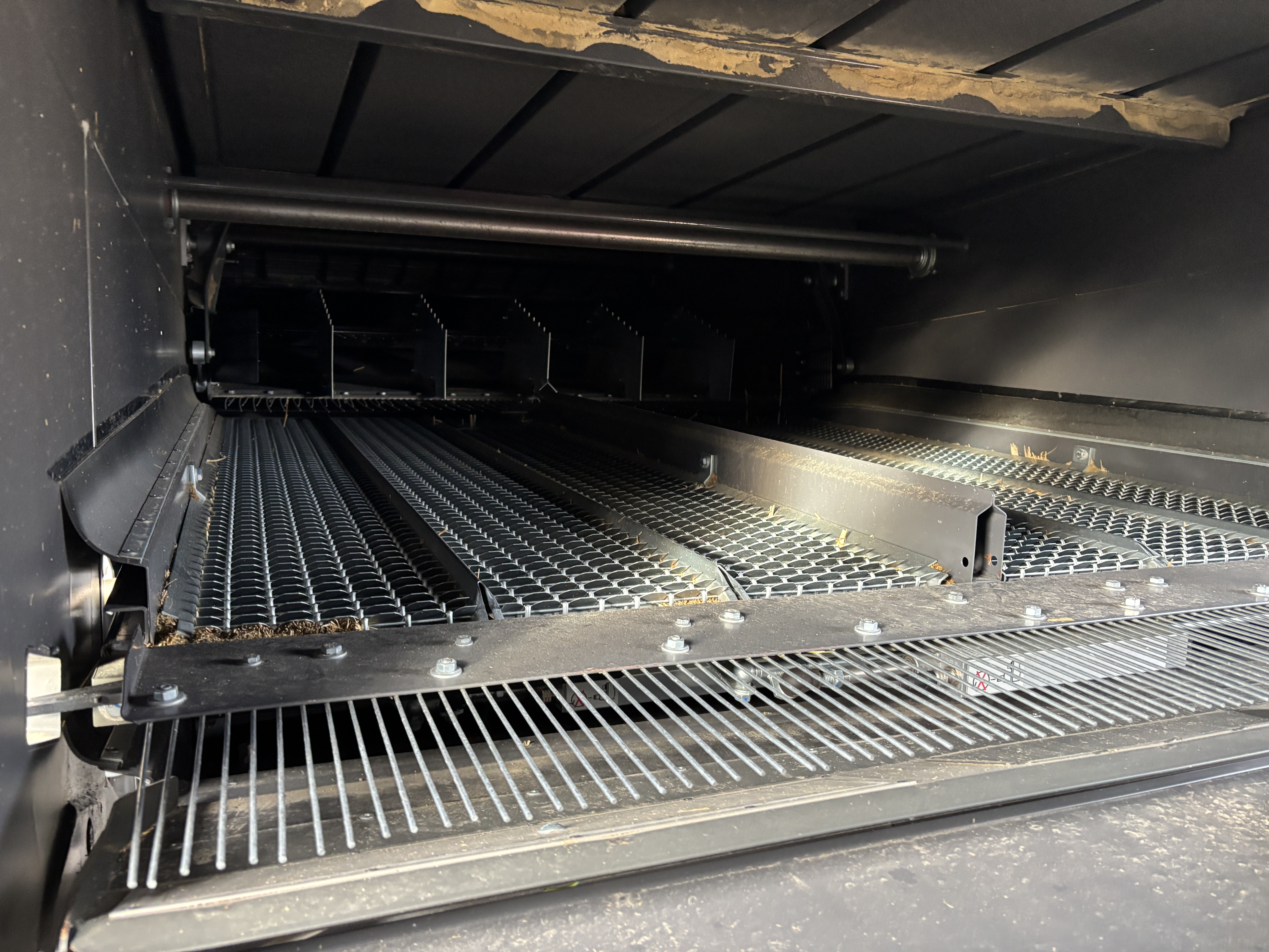 2023 CLAAS 8700TT Combine