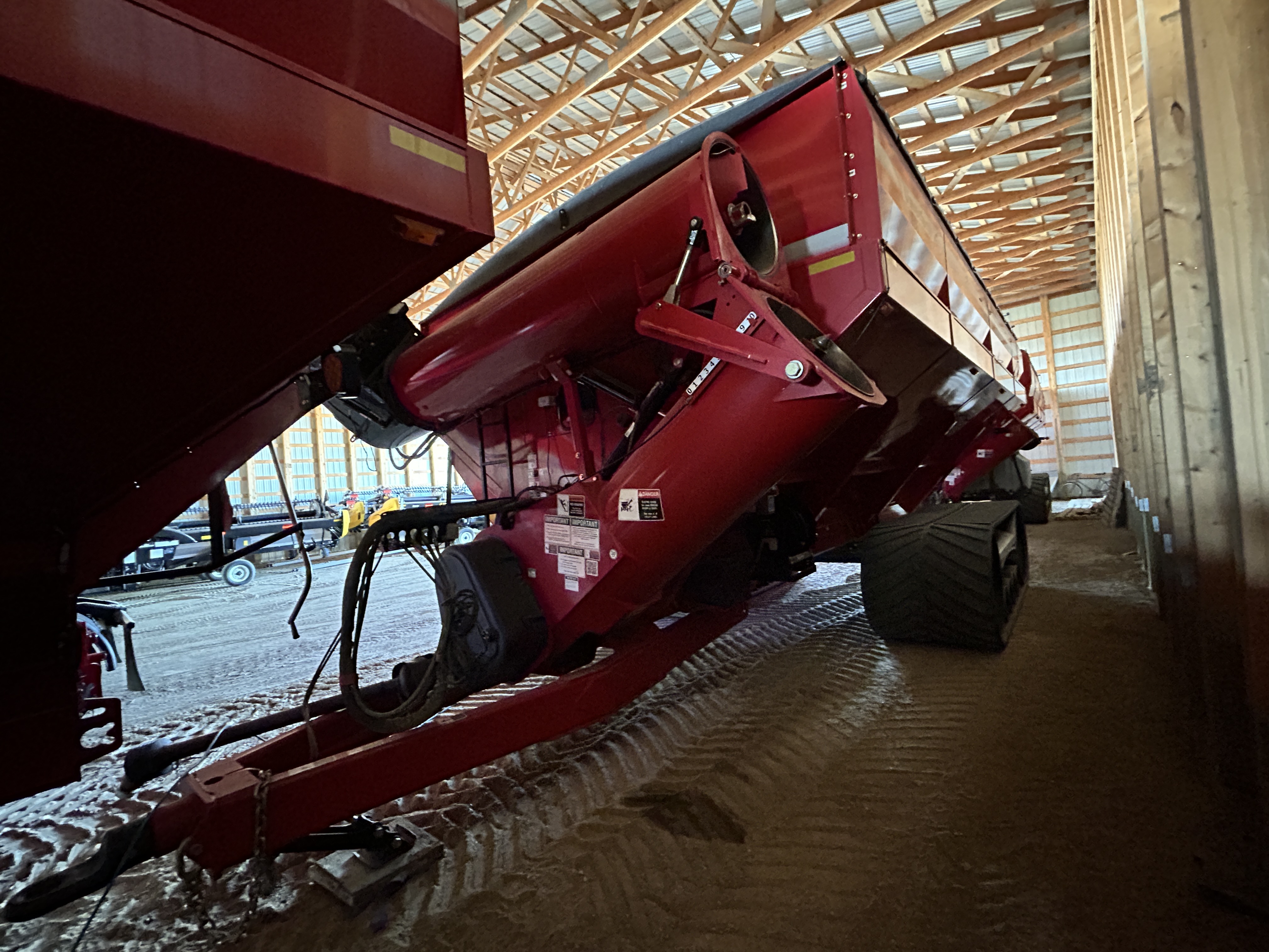 2021 Unverferth 2020 Grain Cart