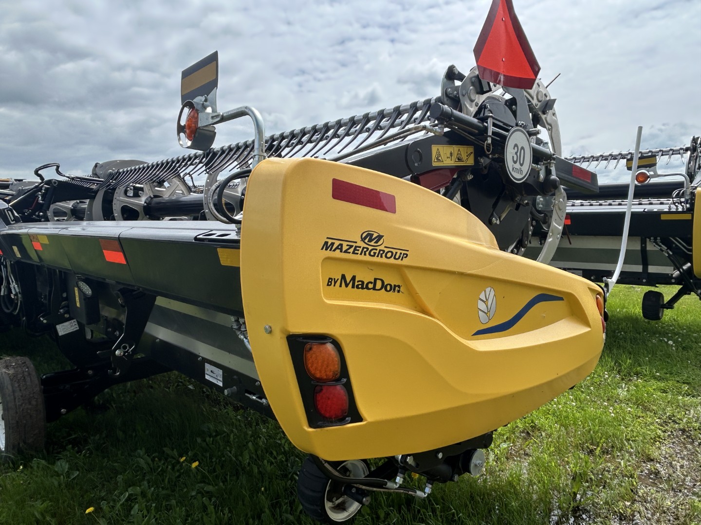 2025 MacDon FD245 Header Draper Flex