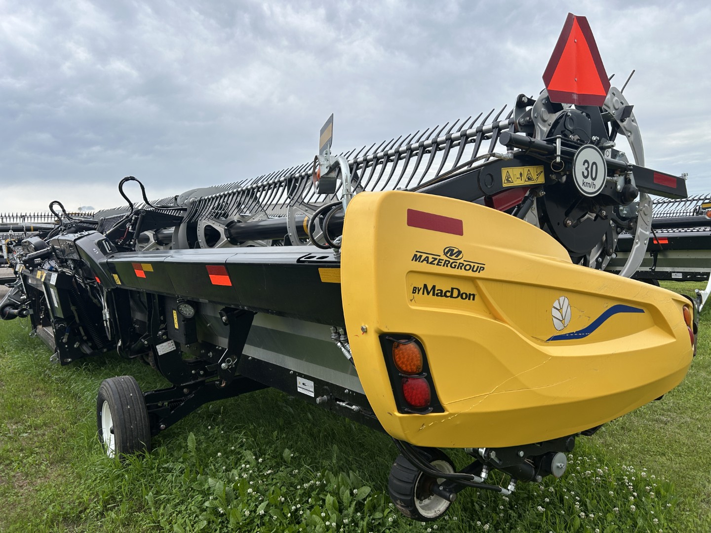 2025 MacDon FD245 Header Draper Flex