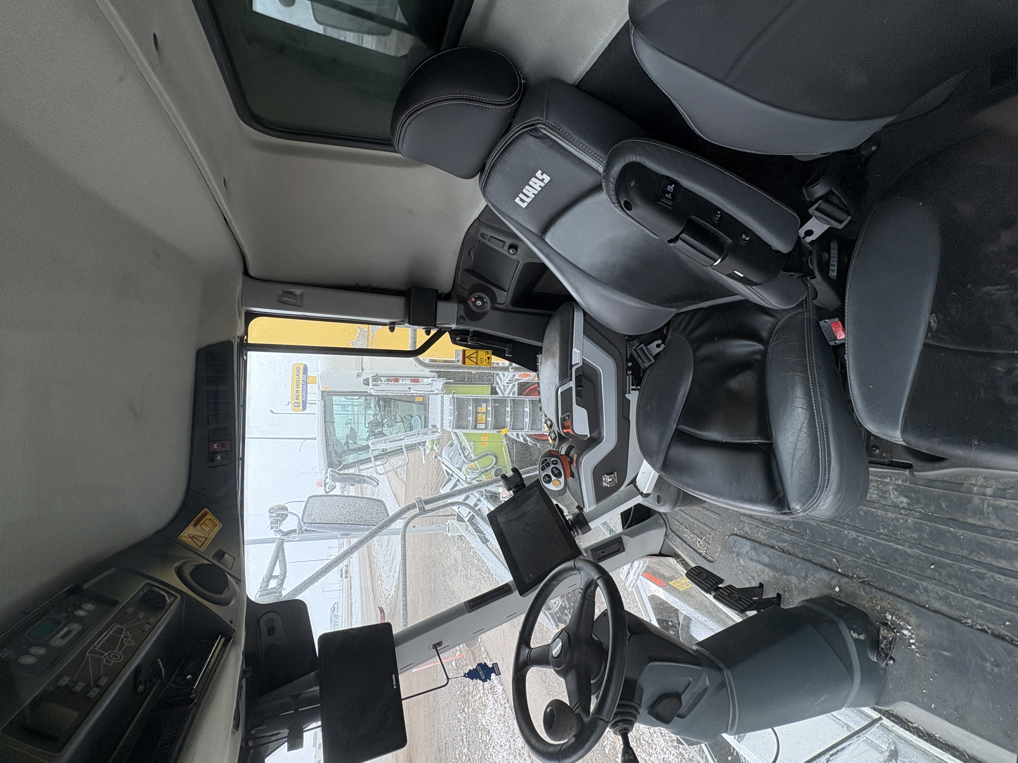 2020 CLAAS 8700TT Combine