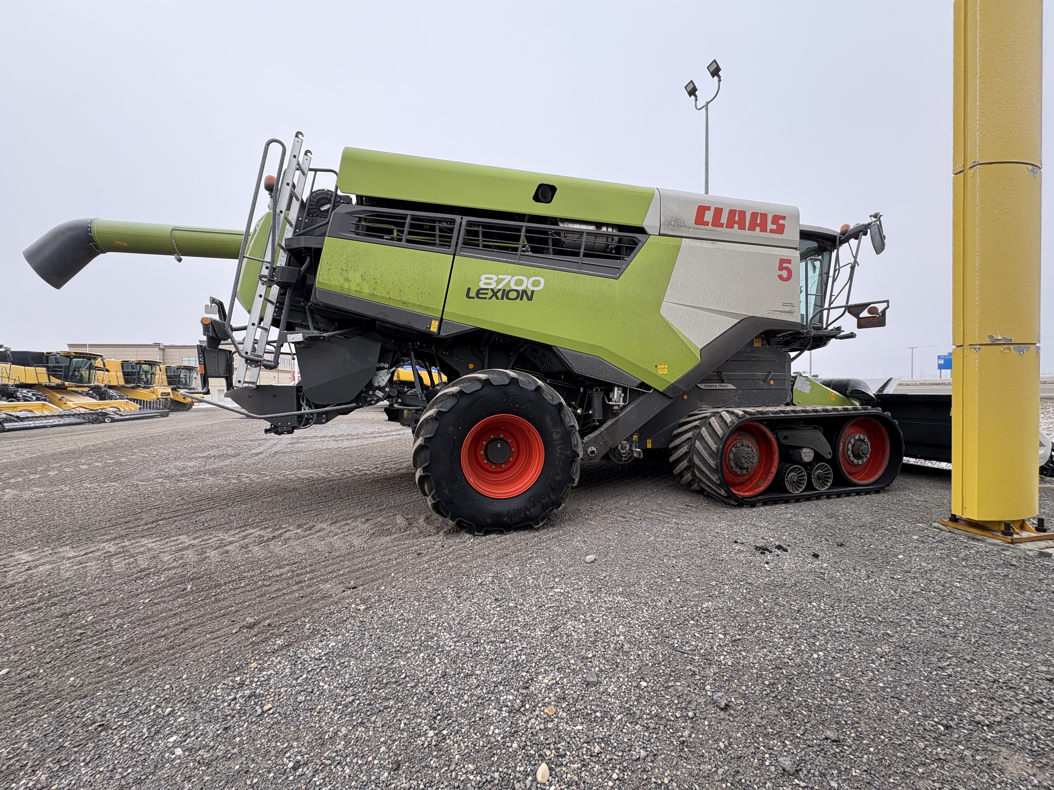 2020 CLAAS 8700TT Combine