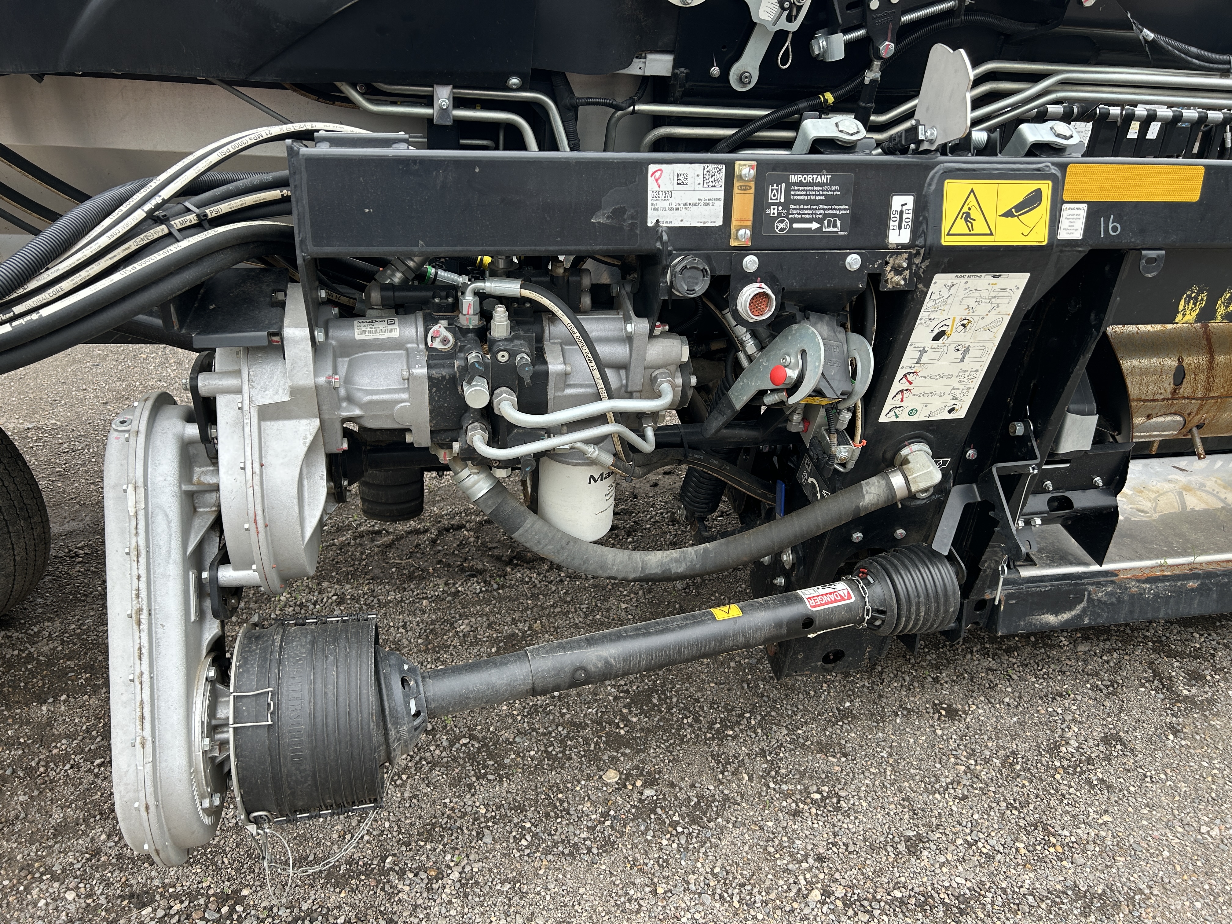2023 MacDon FD240 Header Draper Flex
