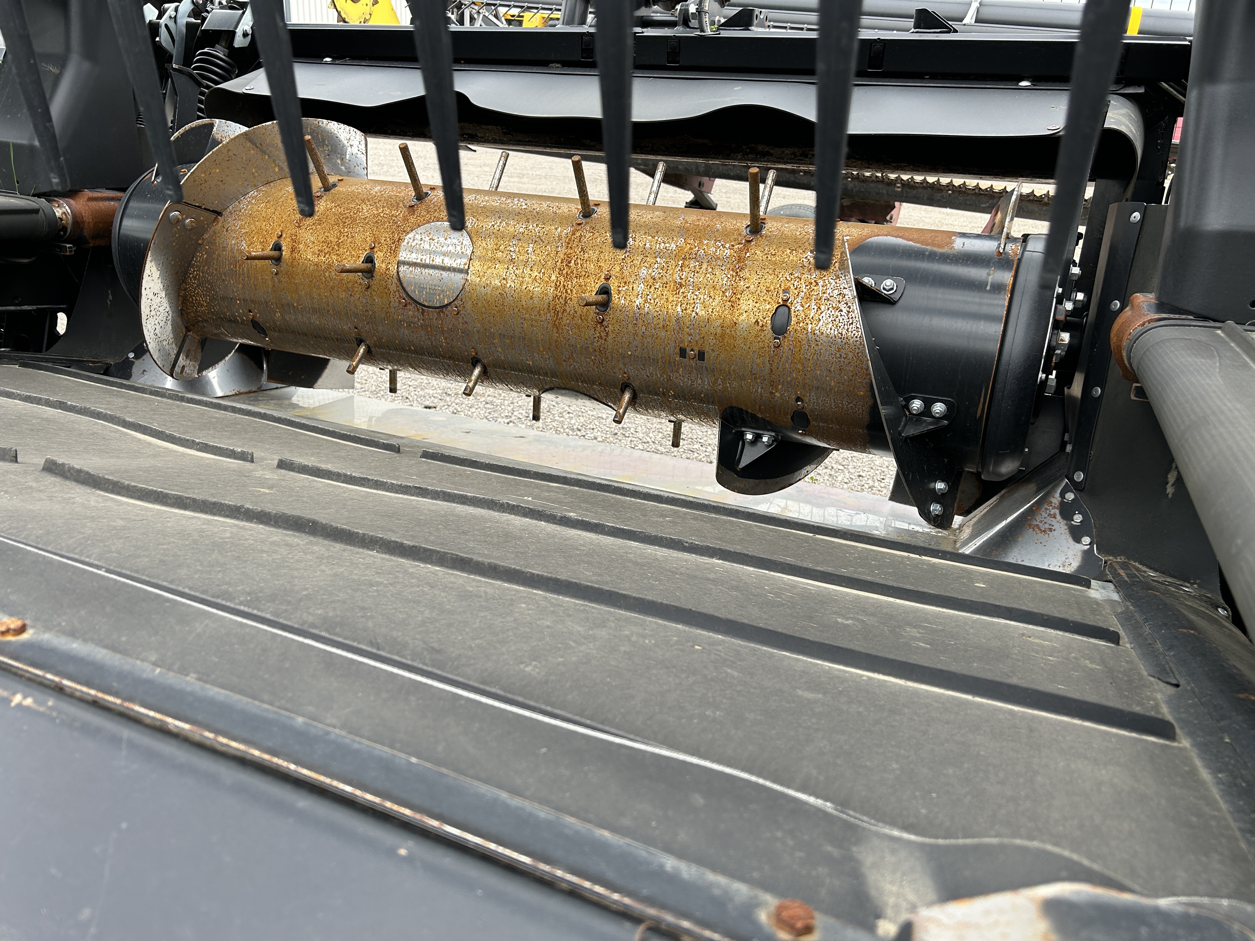 2023 MacDon FD240 Header Draper Flex