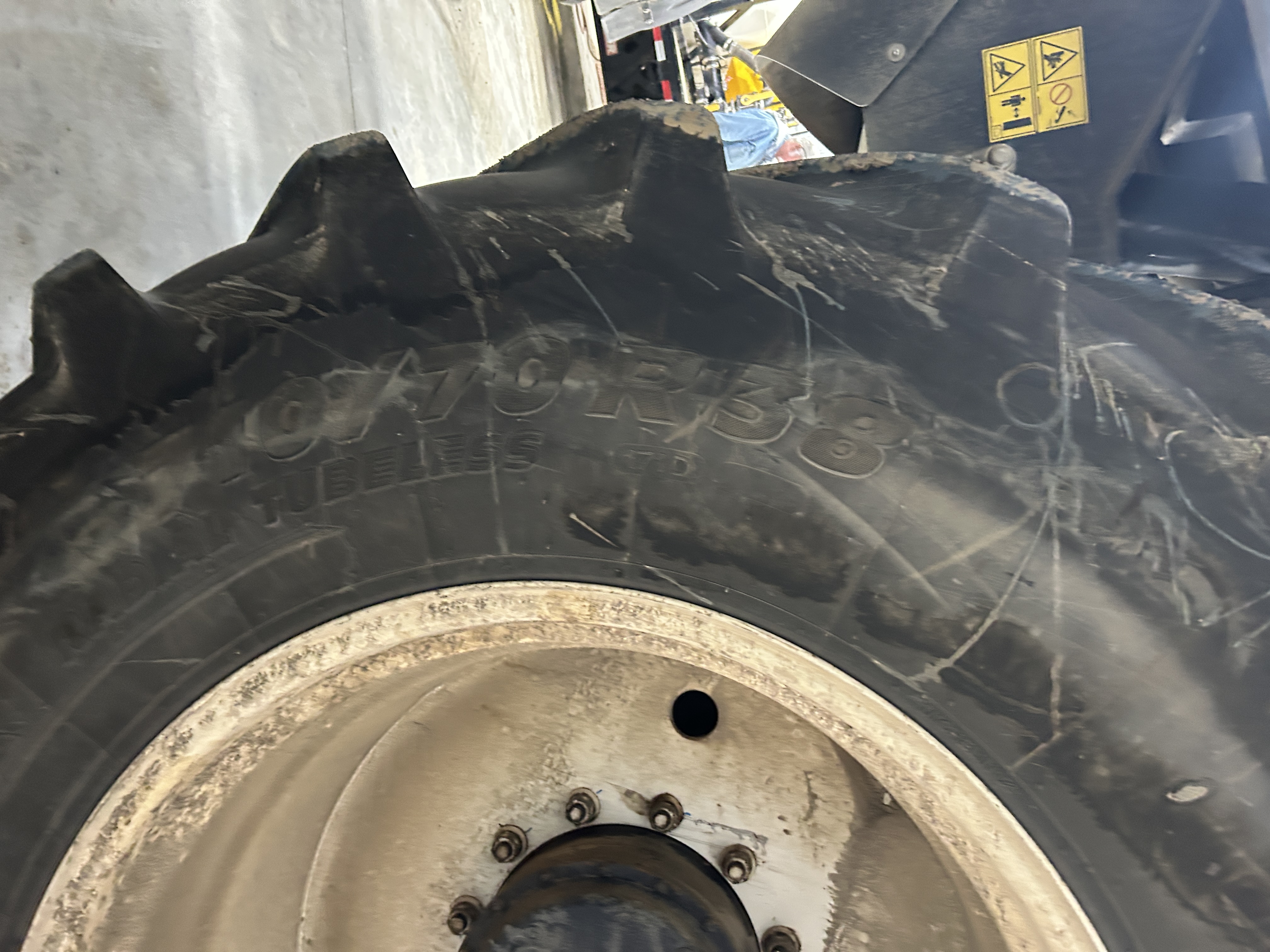 2021 New Holland SP.410F Sprayer/High Clearance