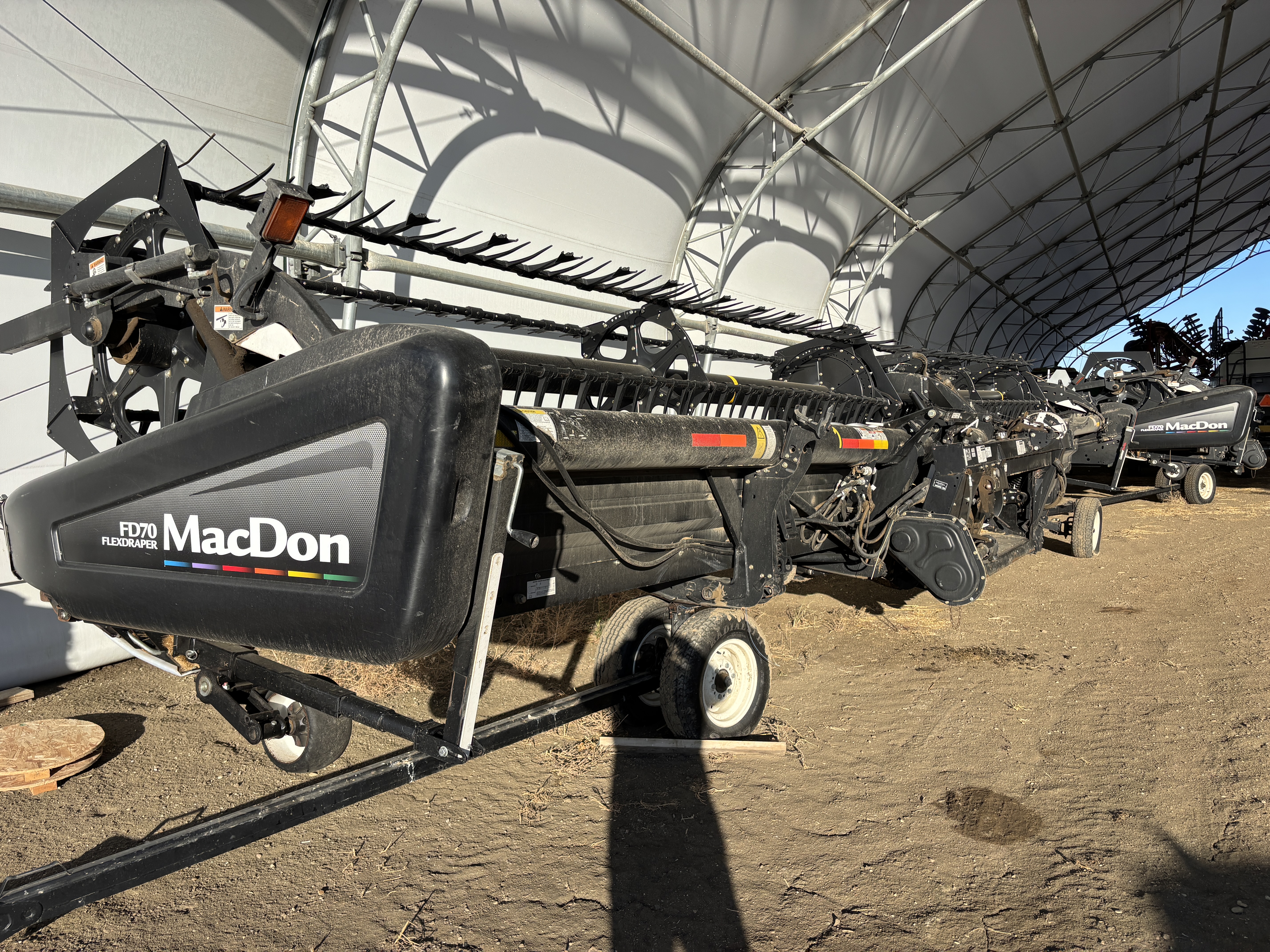 2011 MacDon FD70-40 Header Draper Flex