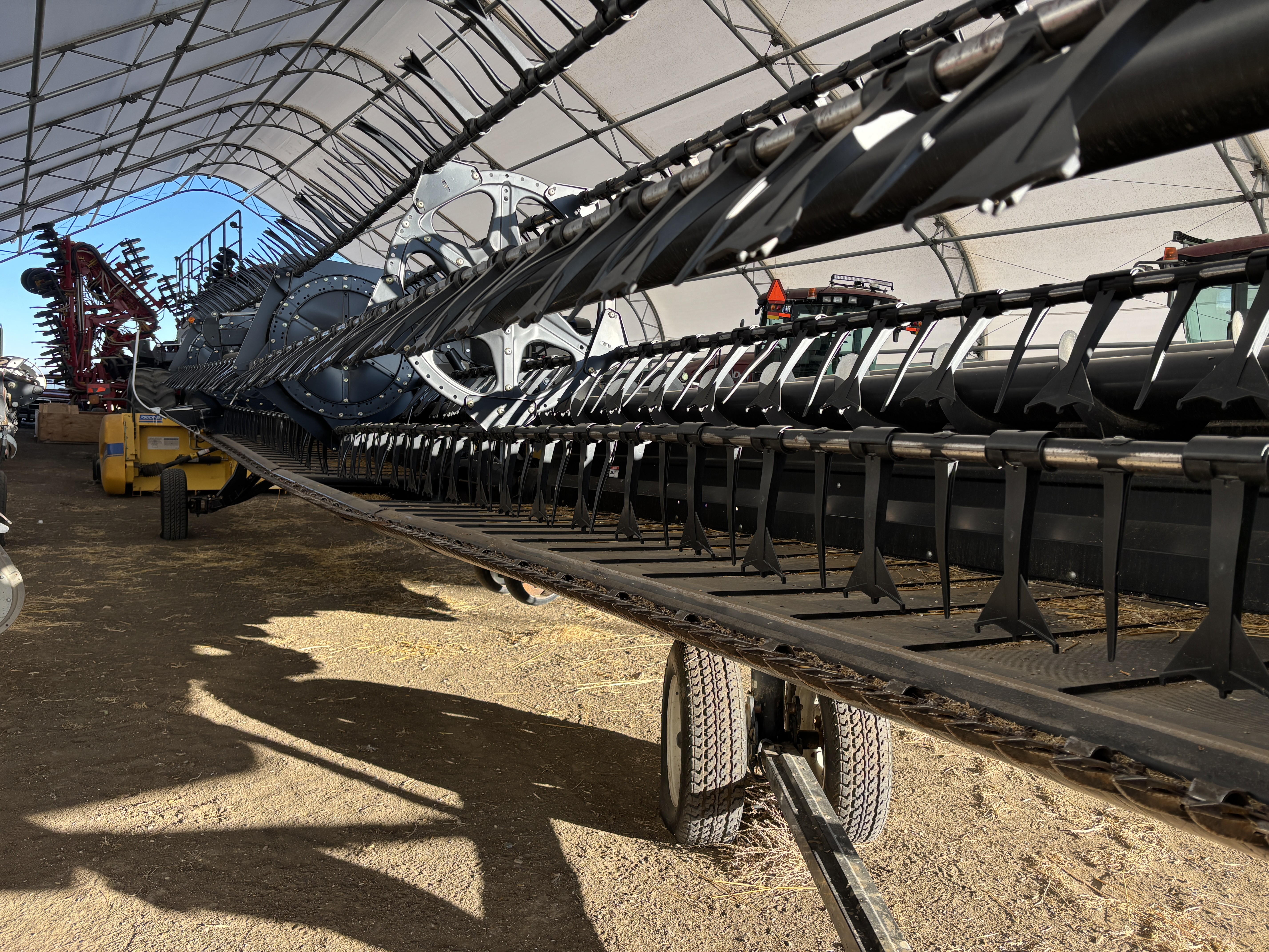 2011 MacDon FD70-40 Header Draper Flex