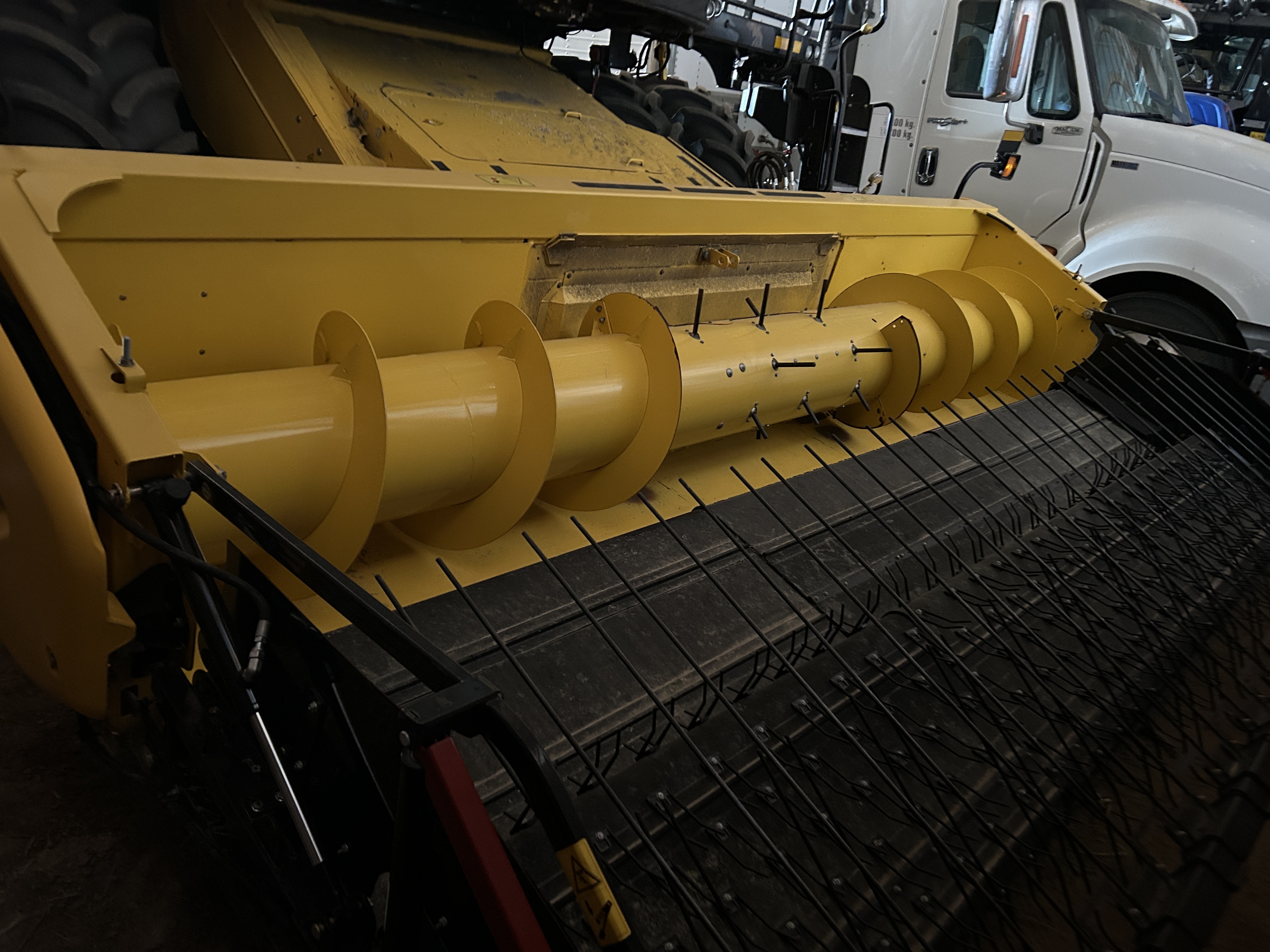 2021 New Holland CX8.80 Combine