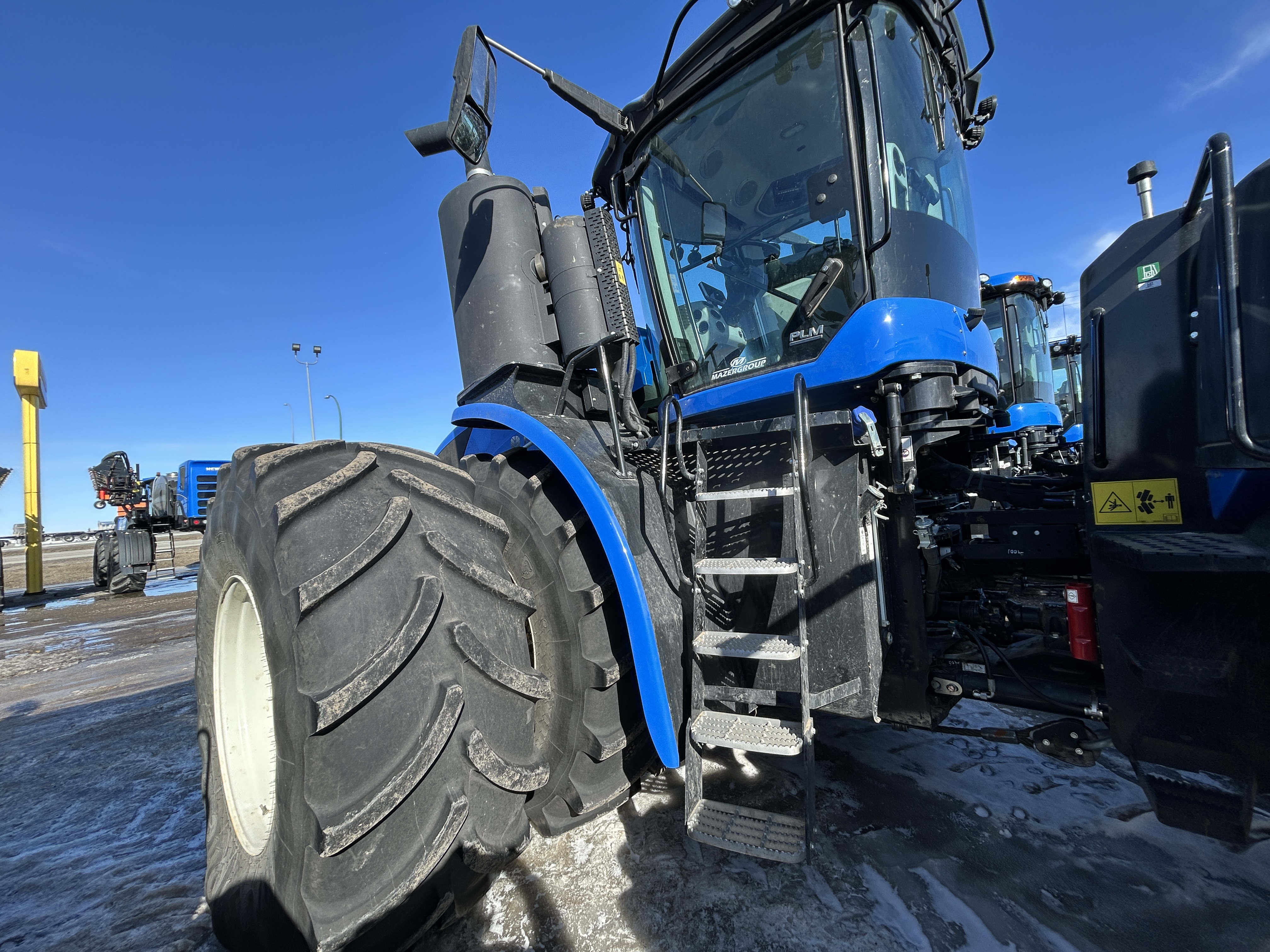 2024 New Holland T9.655 PLMI Tractor 4WD