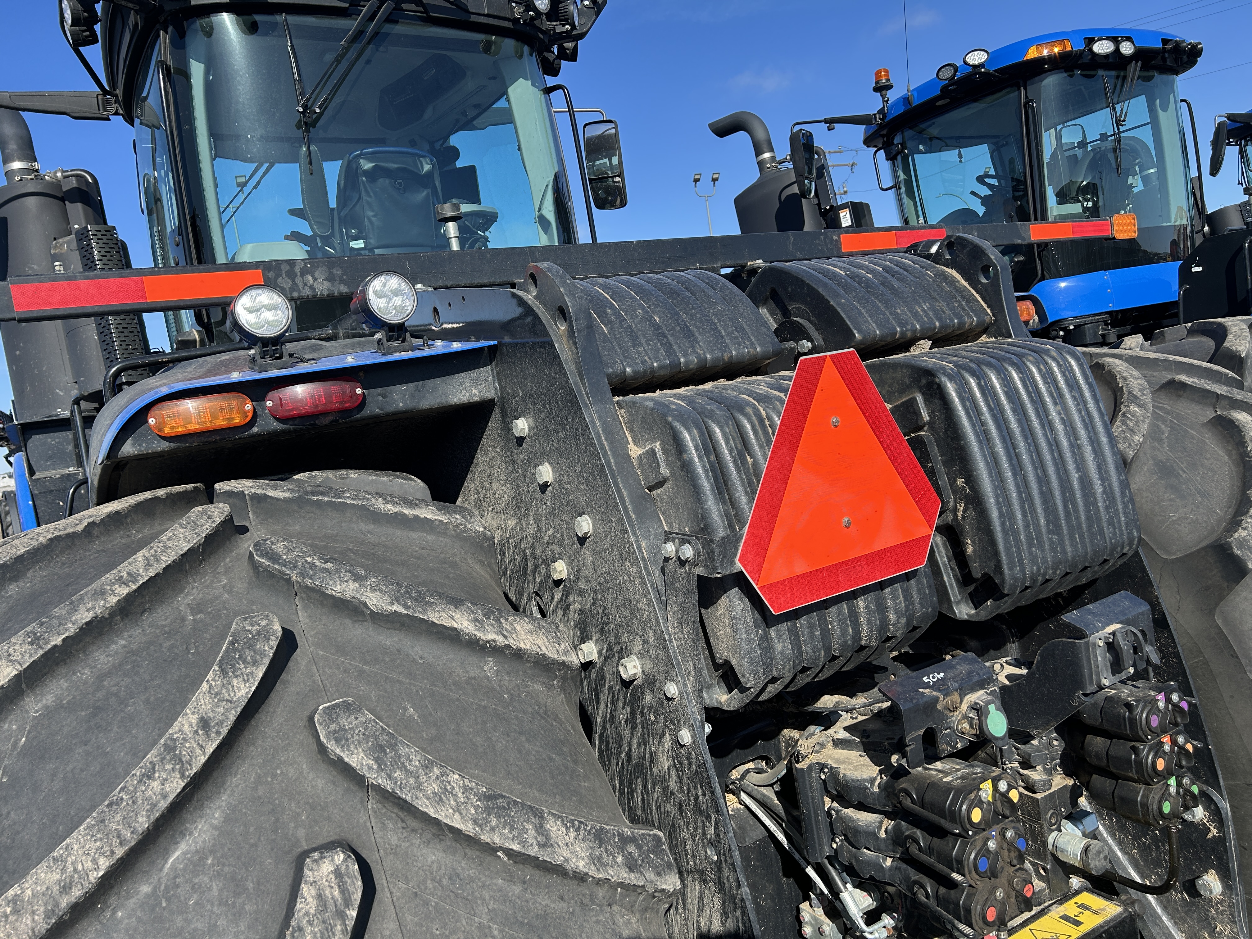 2024 New Holland T9.655 PLMI Tractor 4WD