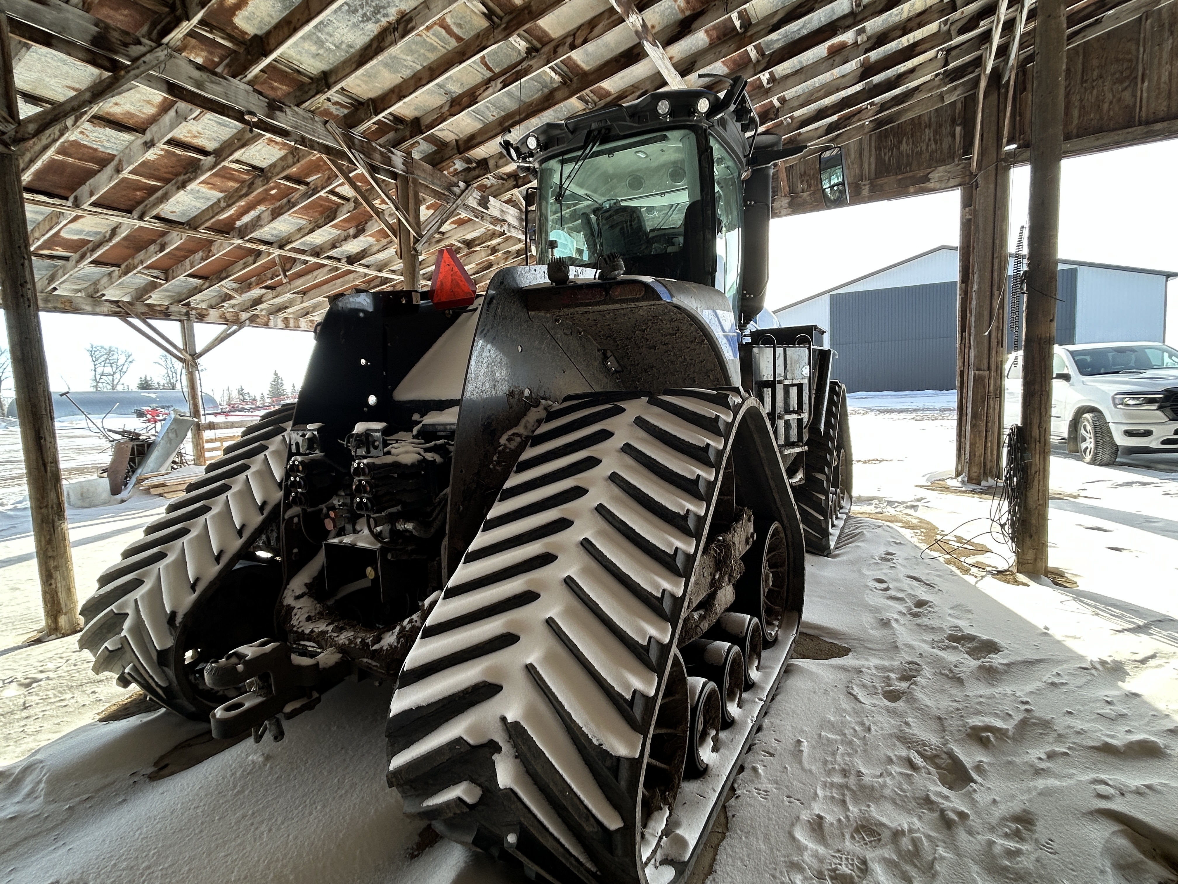 2024 New Holland T9.655 Tractor Rubber Track