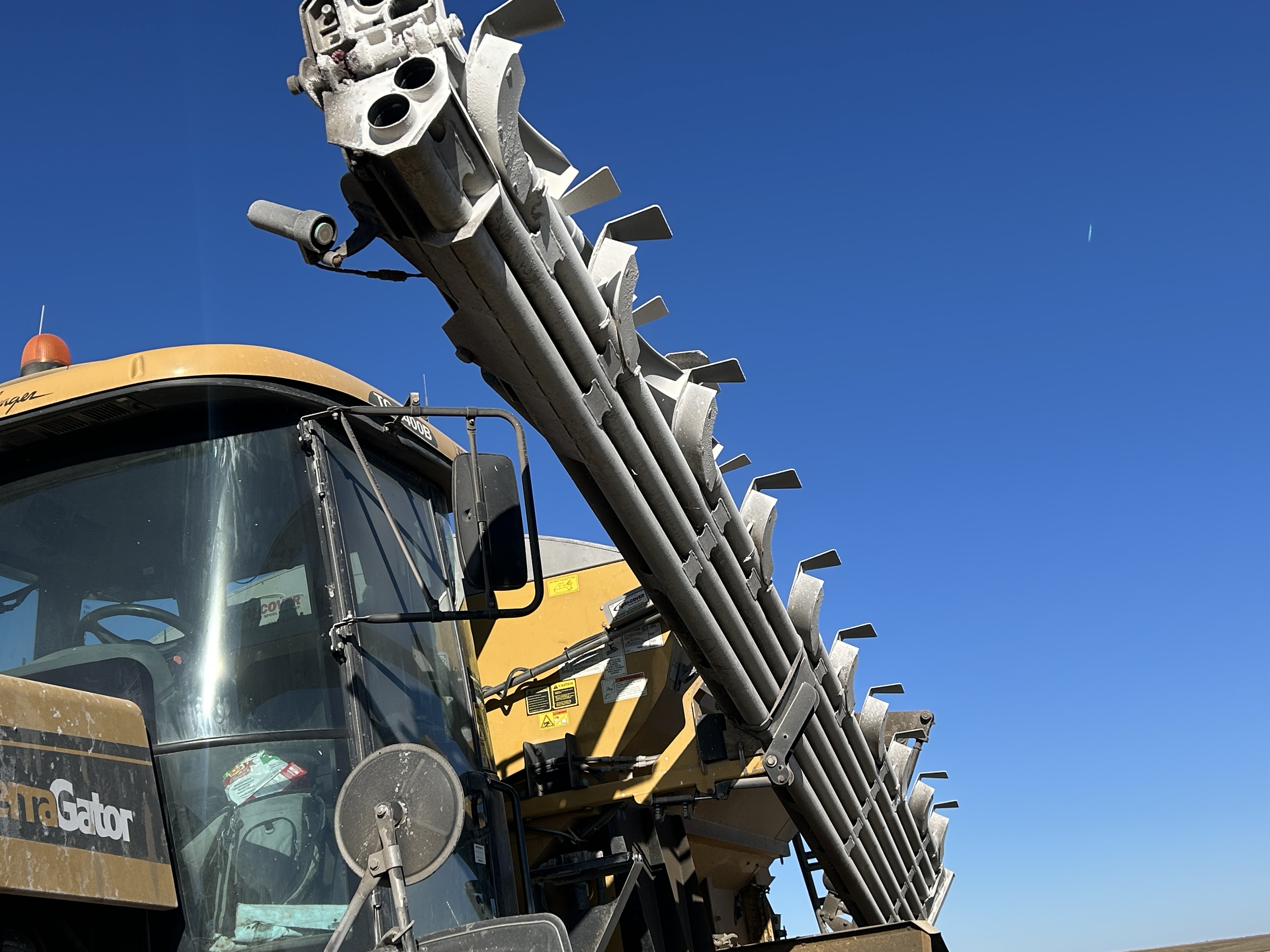 2016 AGCO TG8400B Sprayer/High Clearance