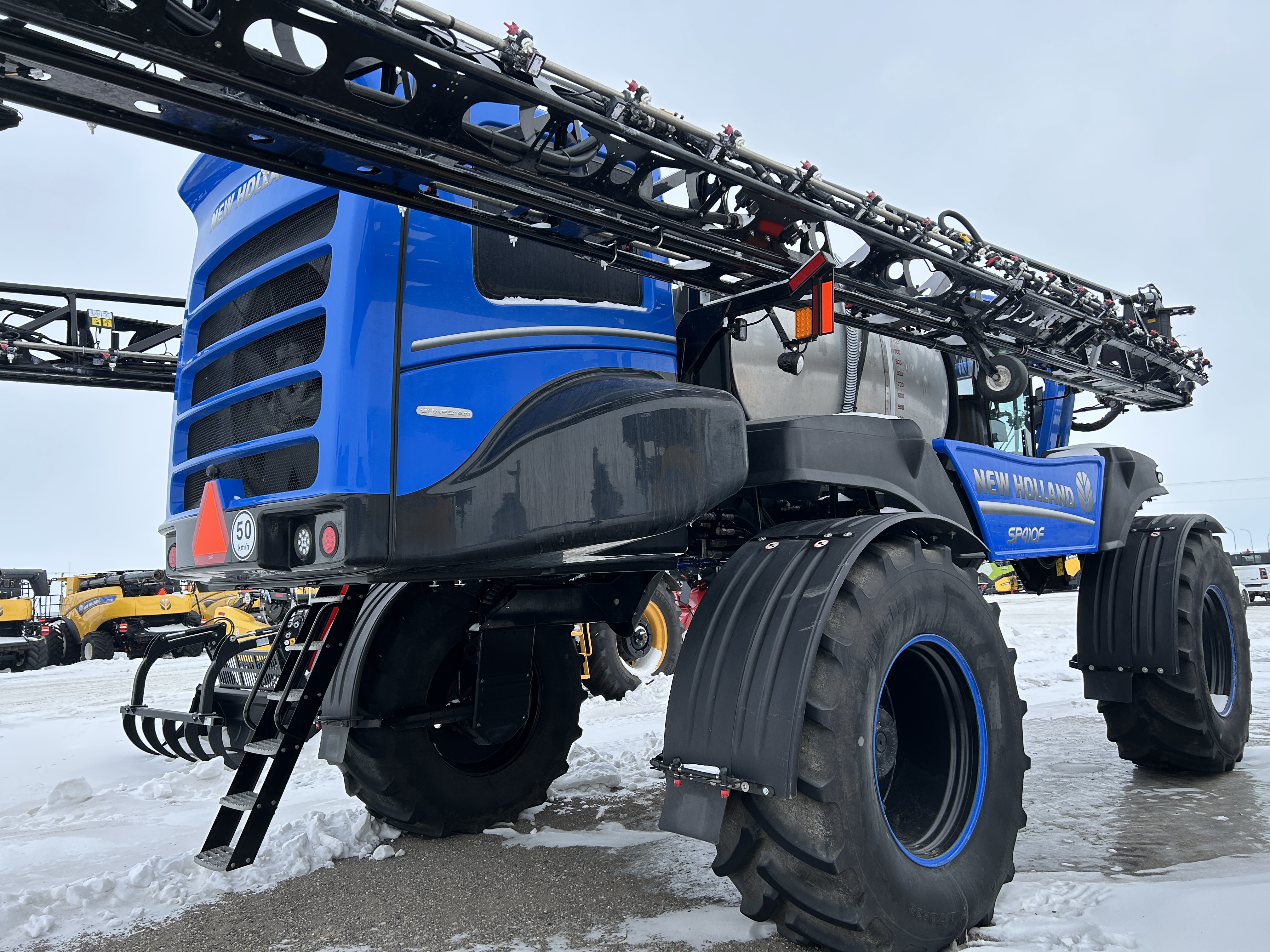 2024 New Holland SP.410F Sprayer/High Clearance