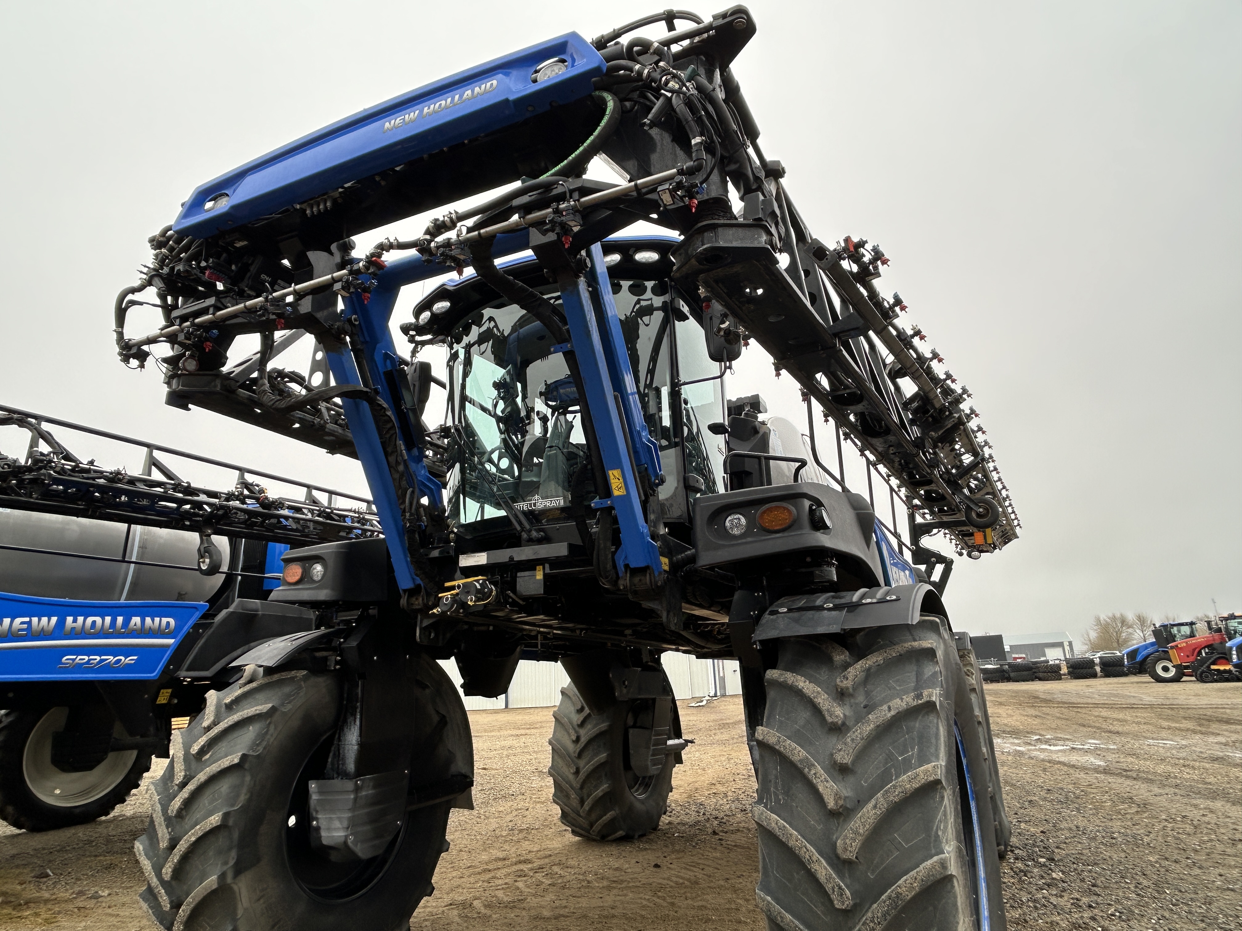 2024 New Holland SP.410F Sprayer/High Clearance
