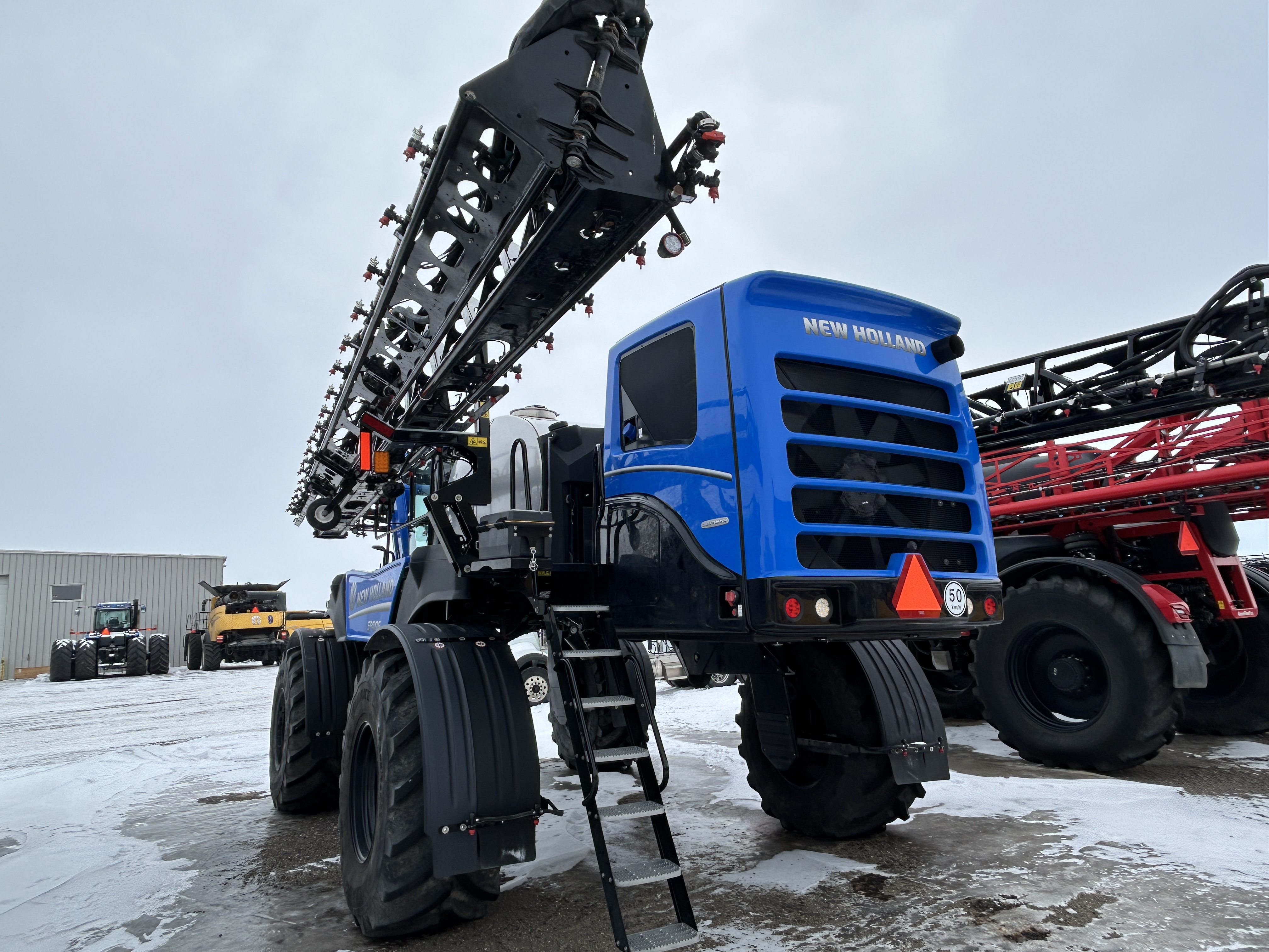 2024 New Holland SP.410F Sprayer/High Clearance